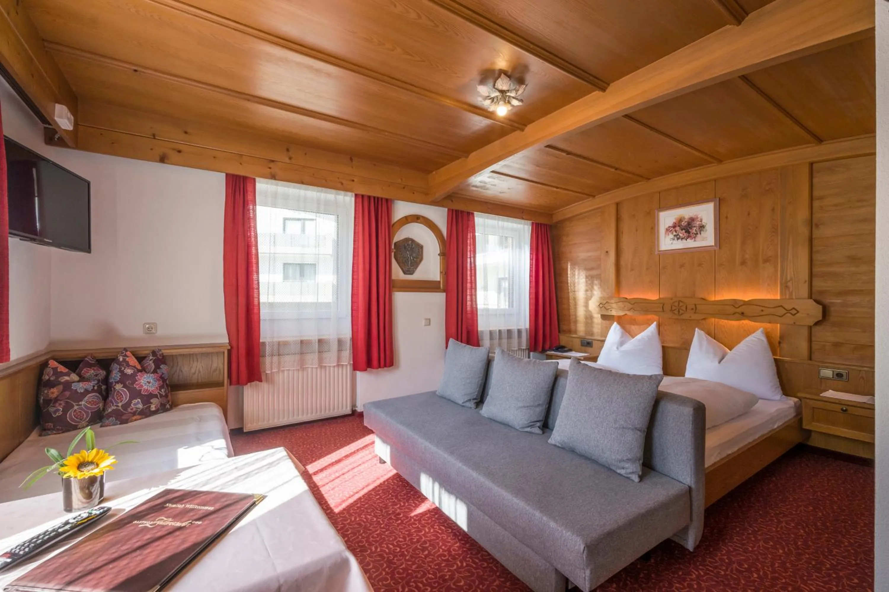 Staff, Bed in Gasthof Zellerstuben