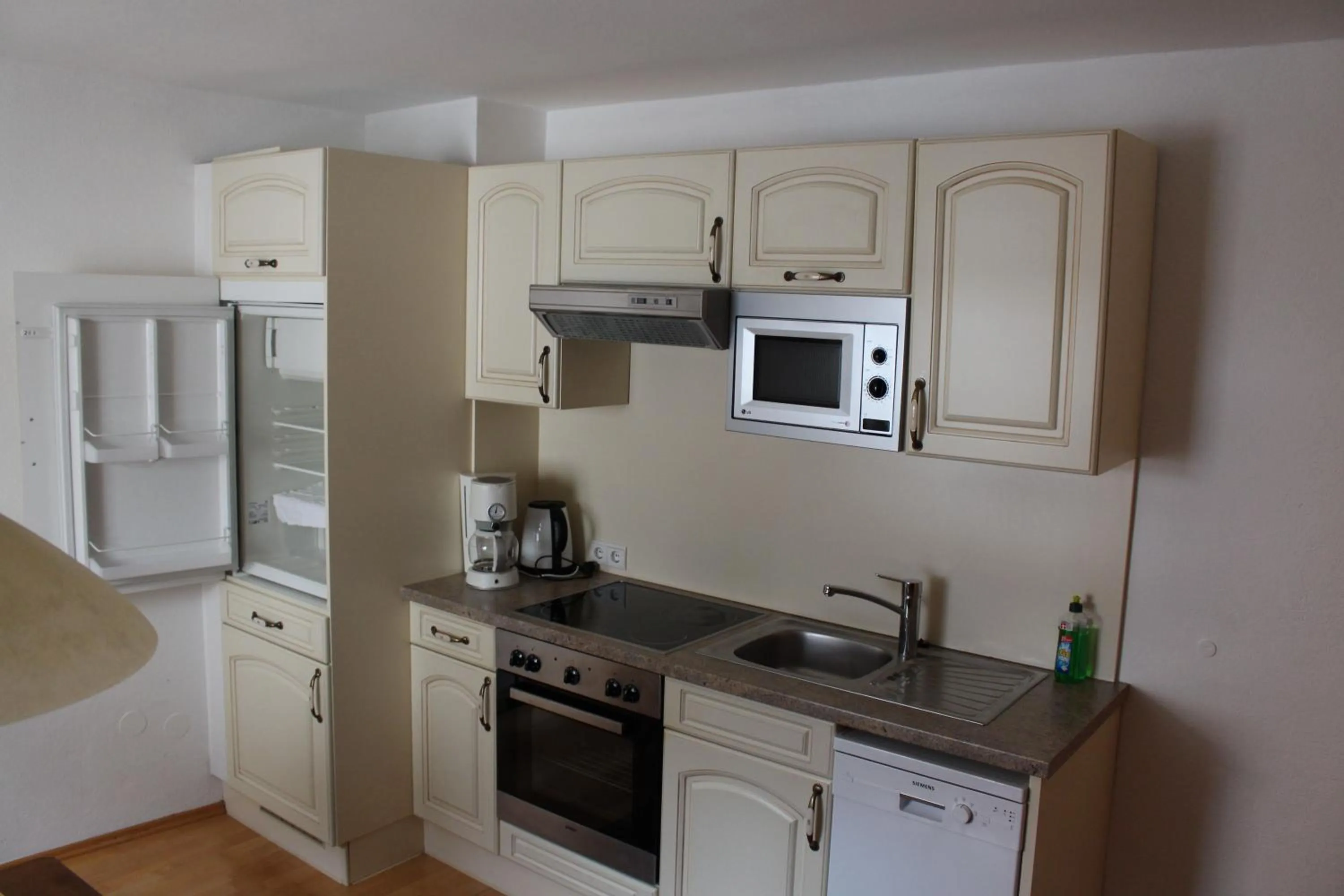 Kitchen or kitchenette in Gasthof Zellerstuben