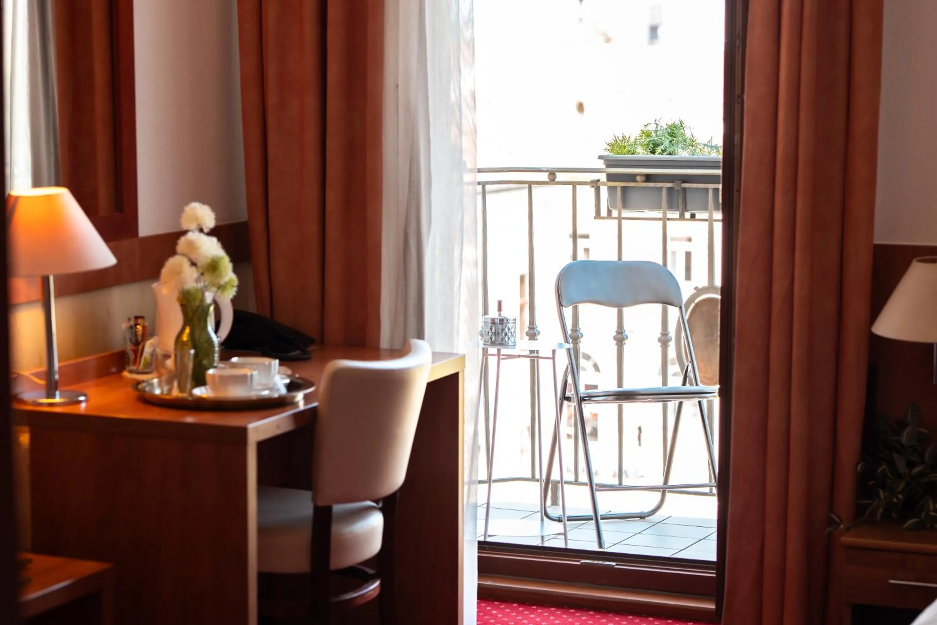 Balcony/Terrace in Hotel Grand