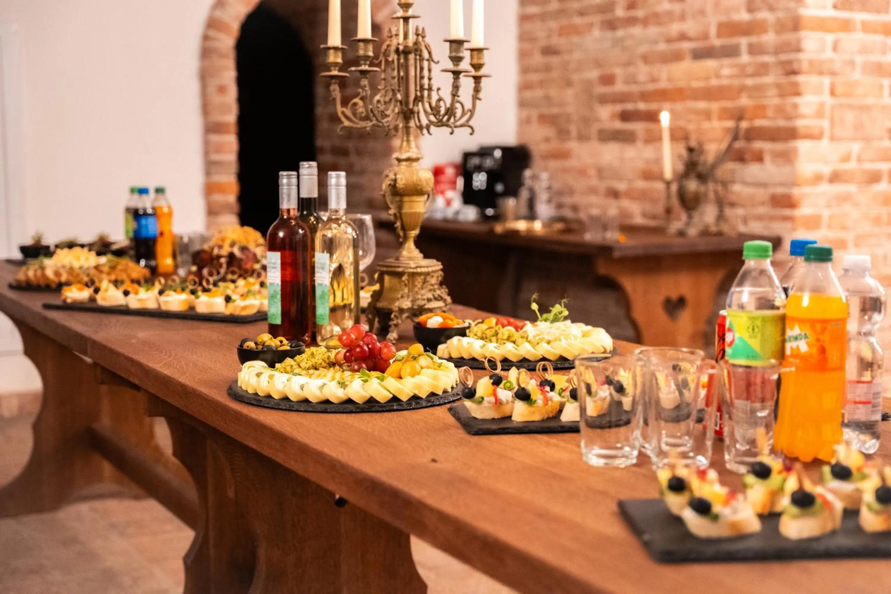 Food and drinks in Hotel Grand