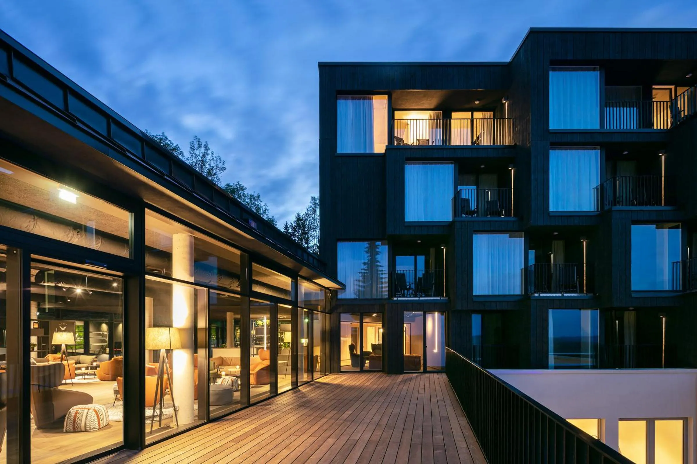 Property building in Fritz Lauterbad