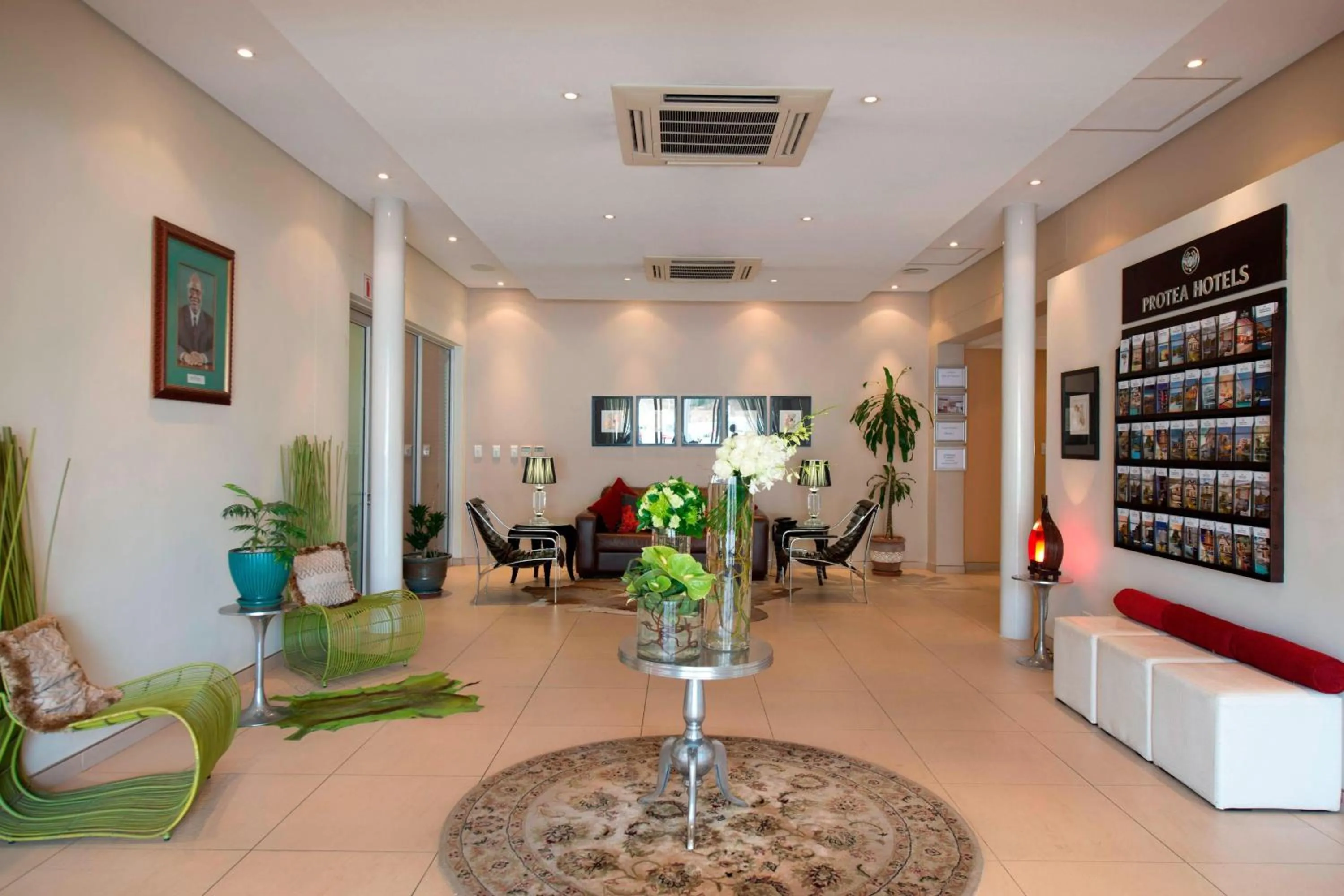 Lobby or reception in Protea Hotel by Marriott Windhoek Furstenhof