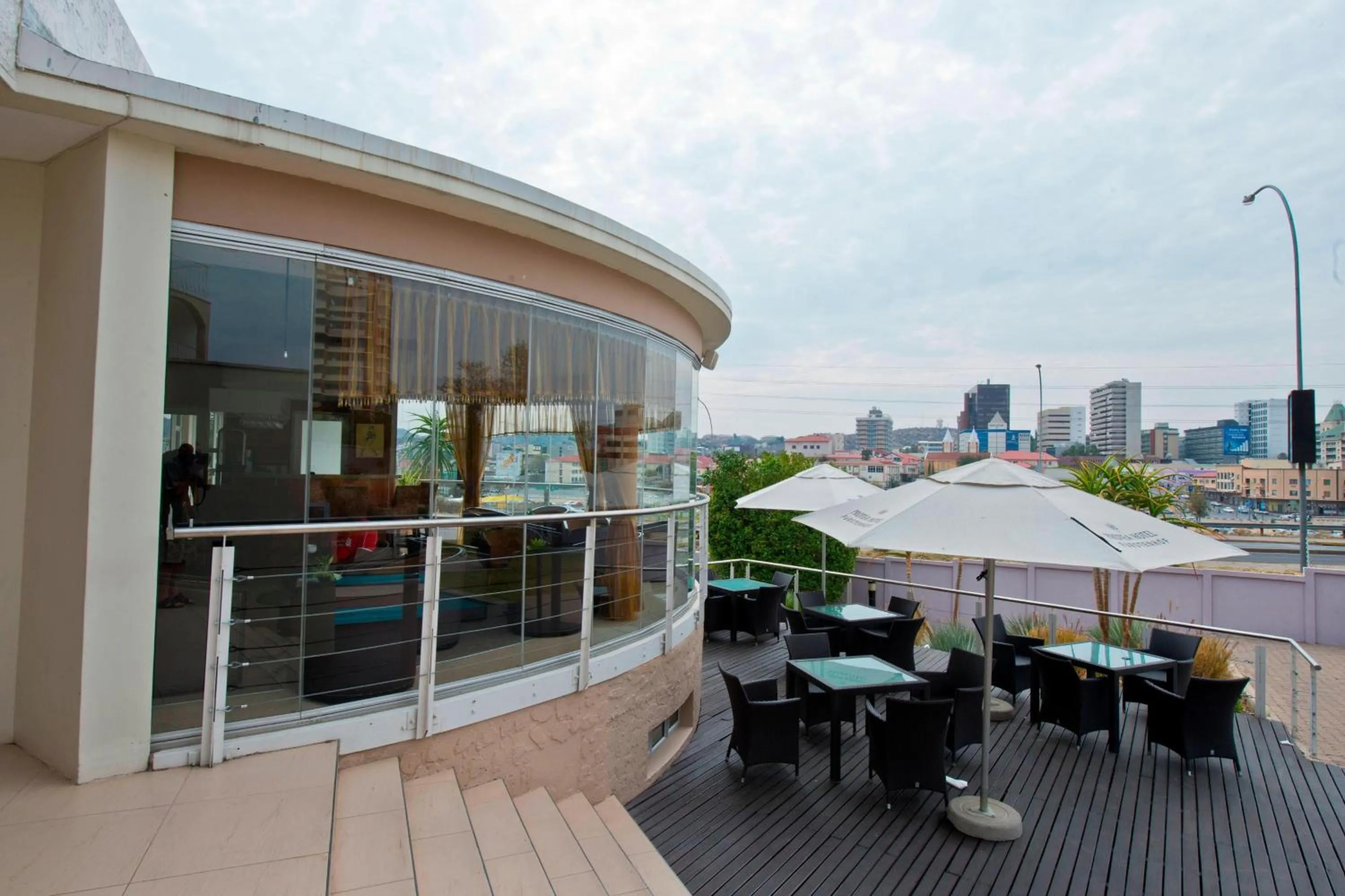 Restaurant/places to eat in Protea Hotel by Marriott Windhoek Furstenhof