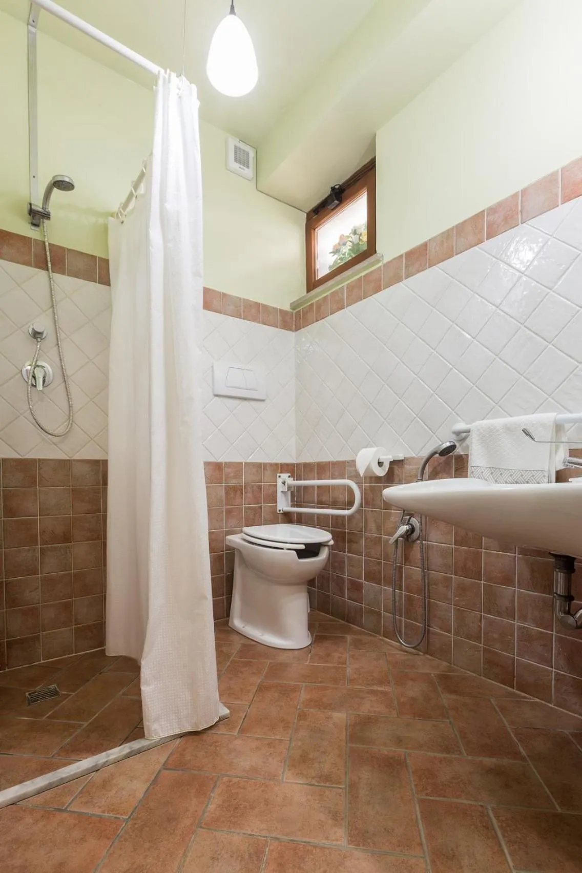 Shower in Country House Nonna Rana