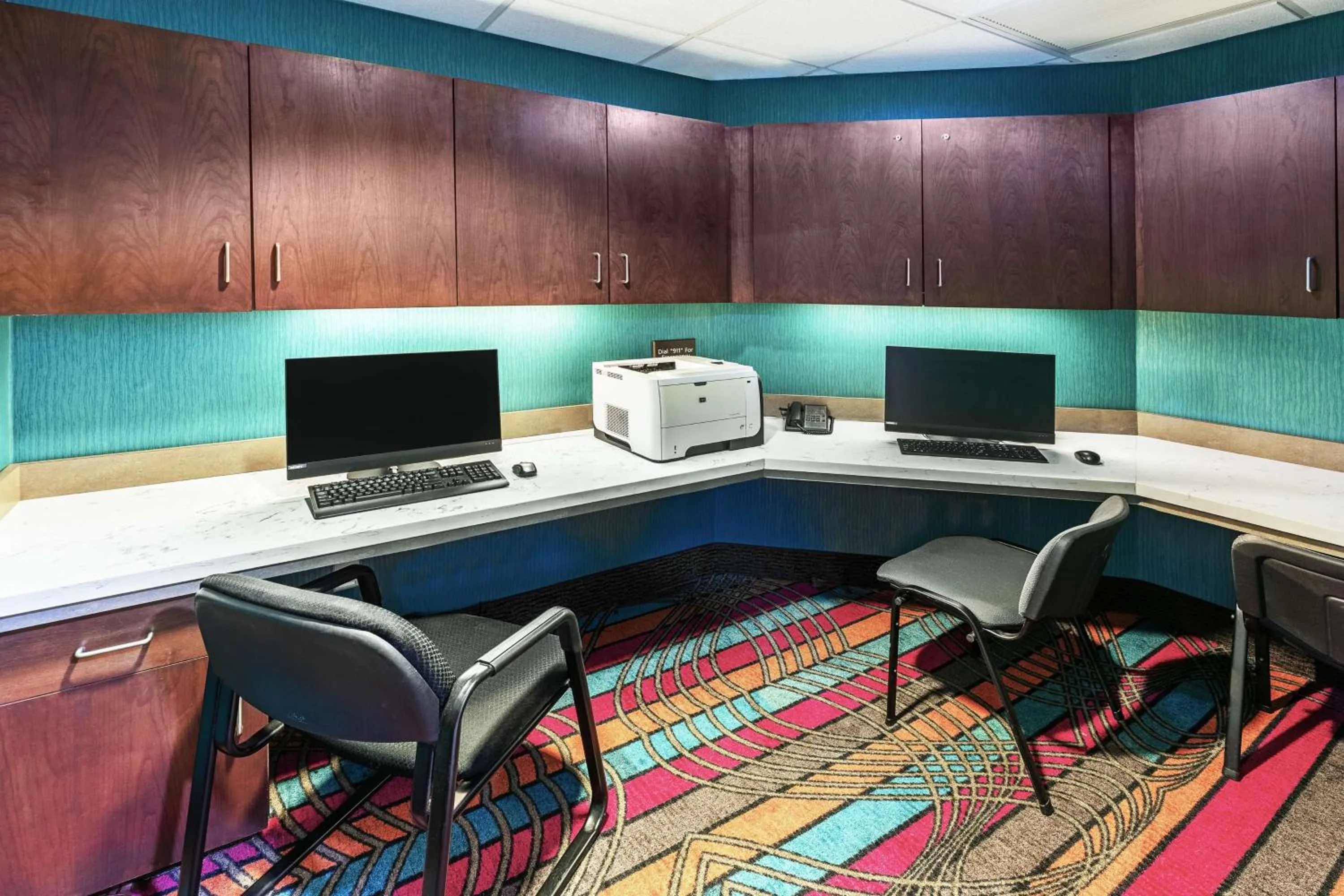 Business facilities in Hampton Inn Miami, Oklahoma