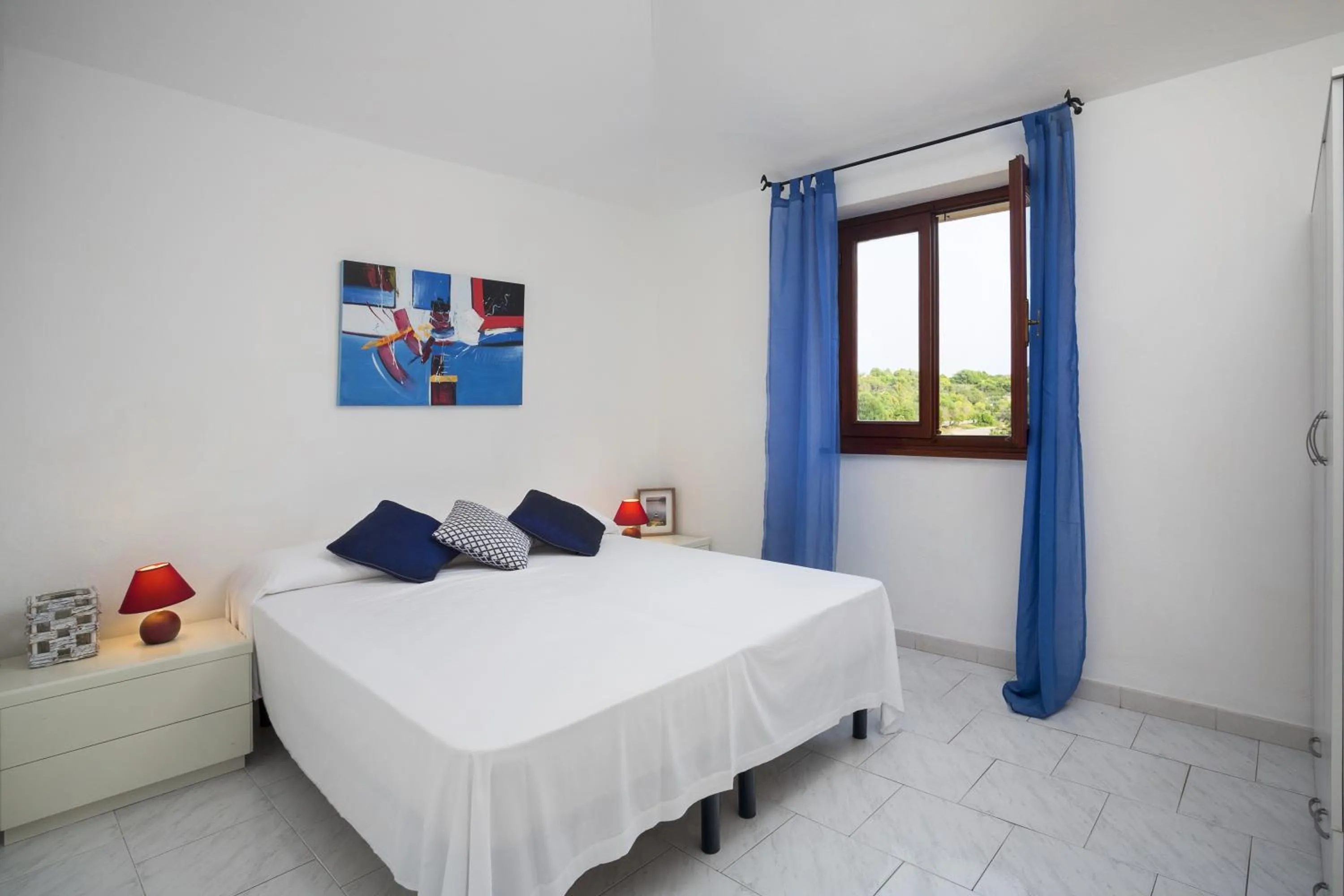 Bed in Residence Bougainvillae