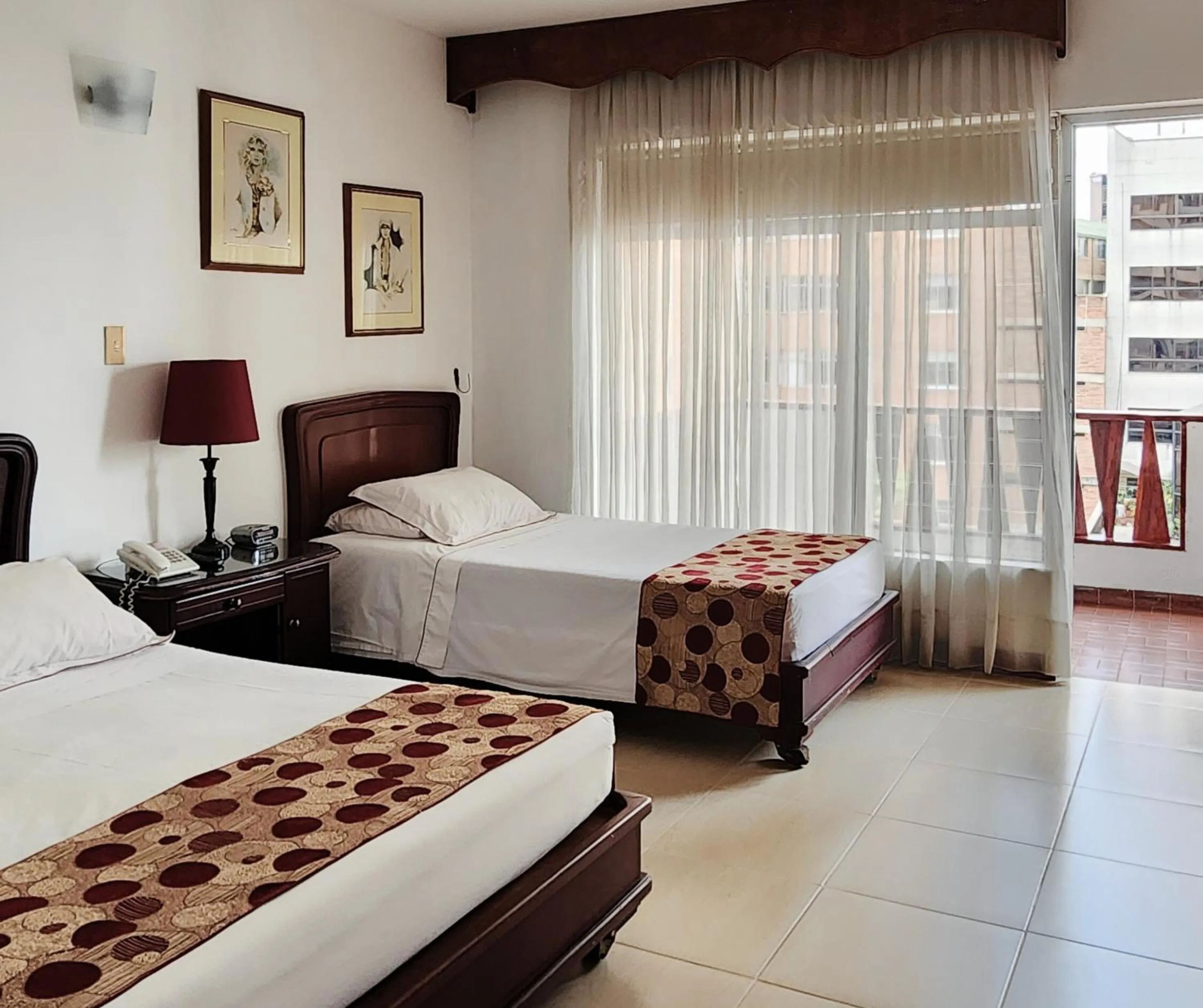 Breakfast, Bed in Gran Hotel