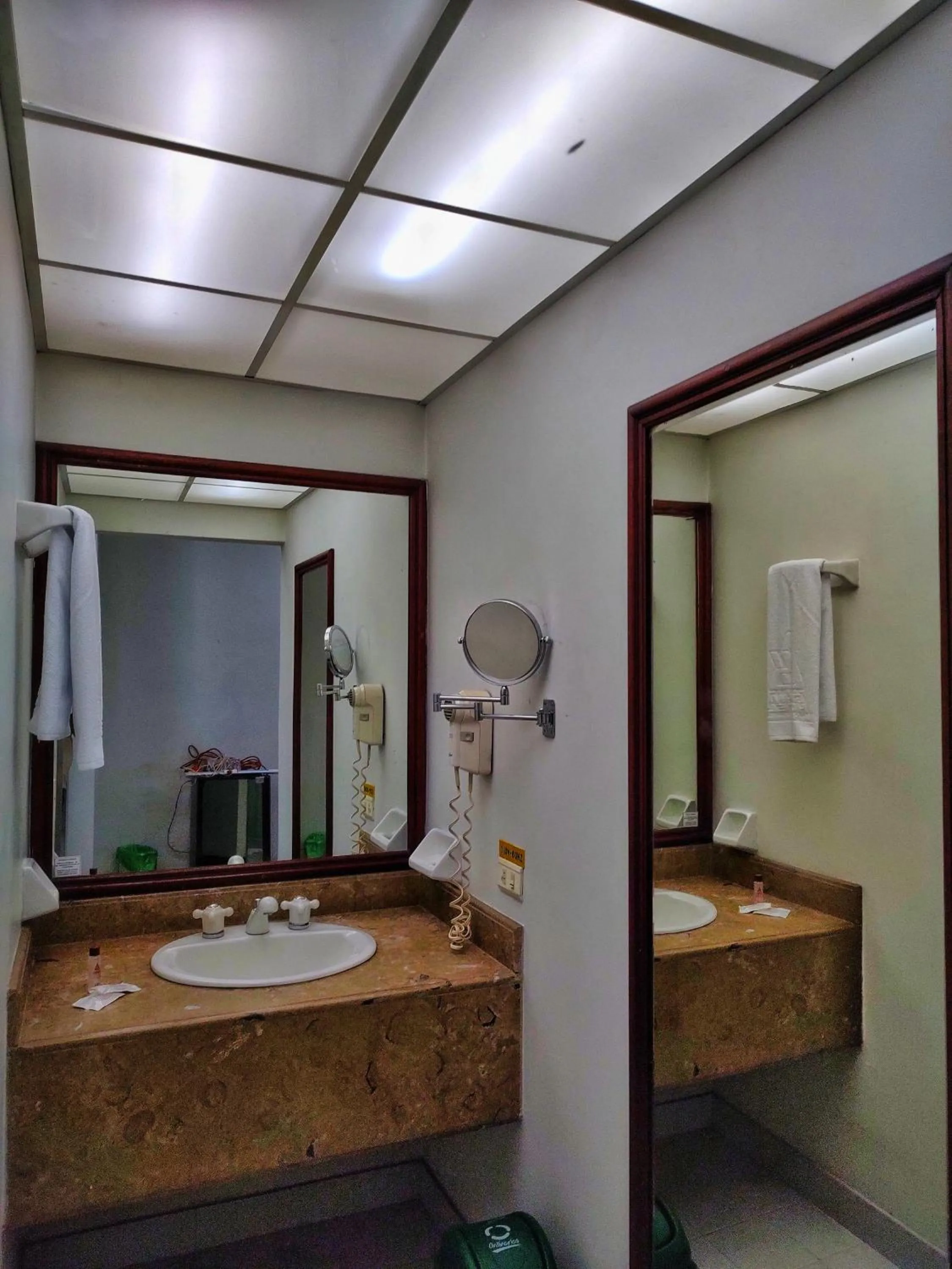 Bathroom in Gran Hotel