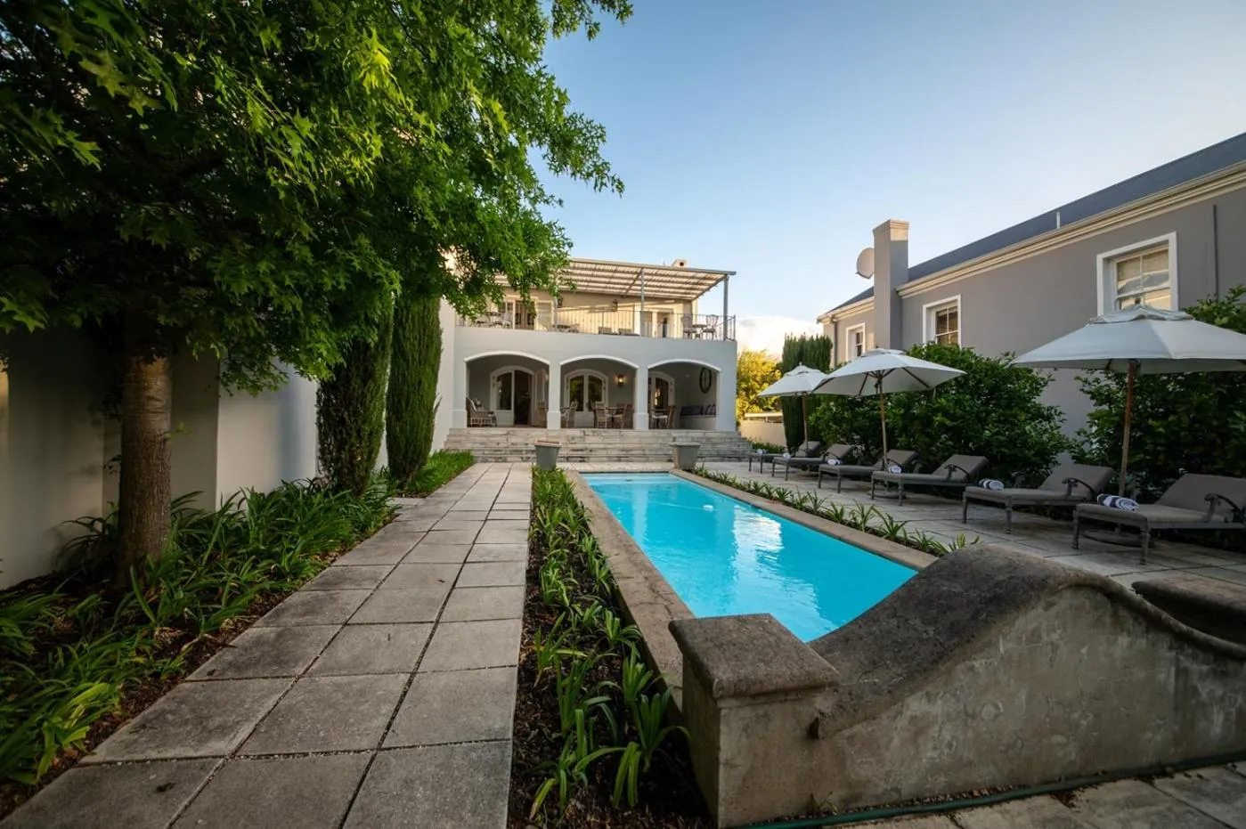 Pool view in Maison d'Ail Guest House