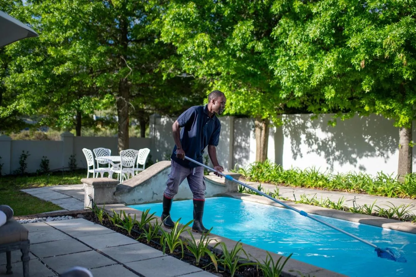 Day in Maison d'Ail Guest House