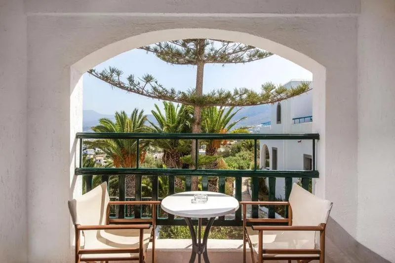 Hersonissos Village Hotel & Bungalows