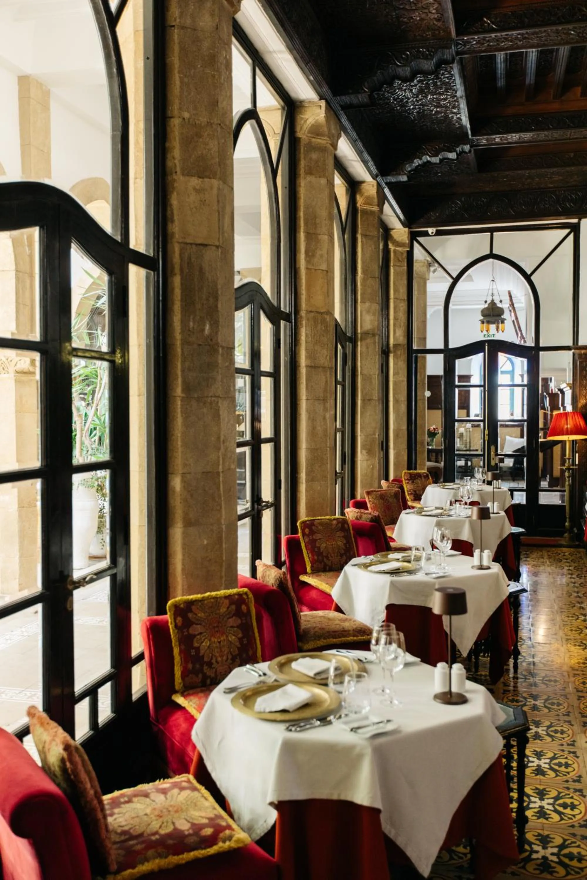 Restaurant/places to eat in Heure Bleue Palais - Relais & Châteaux