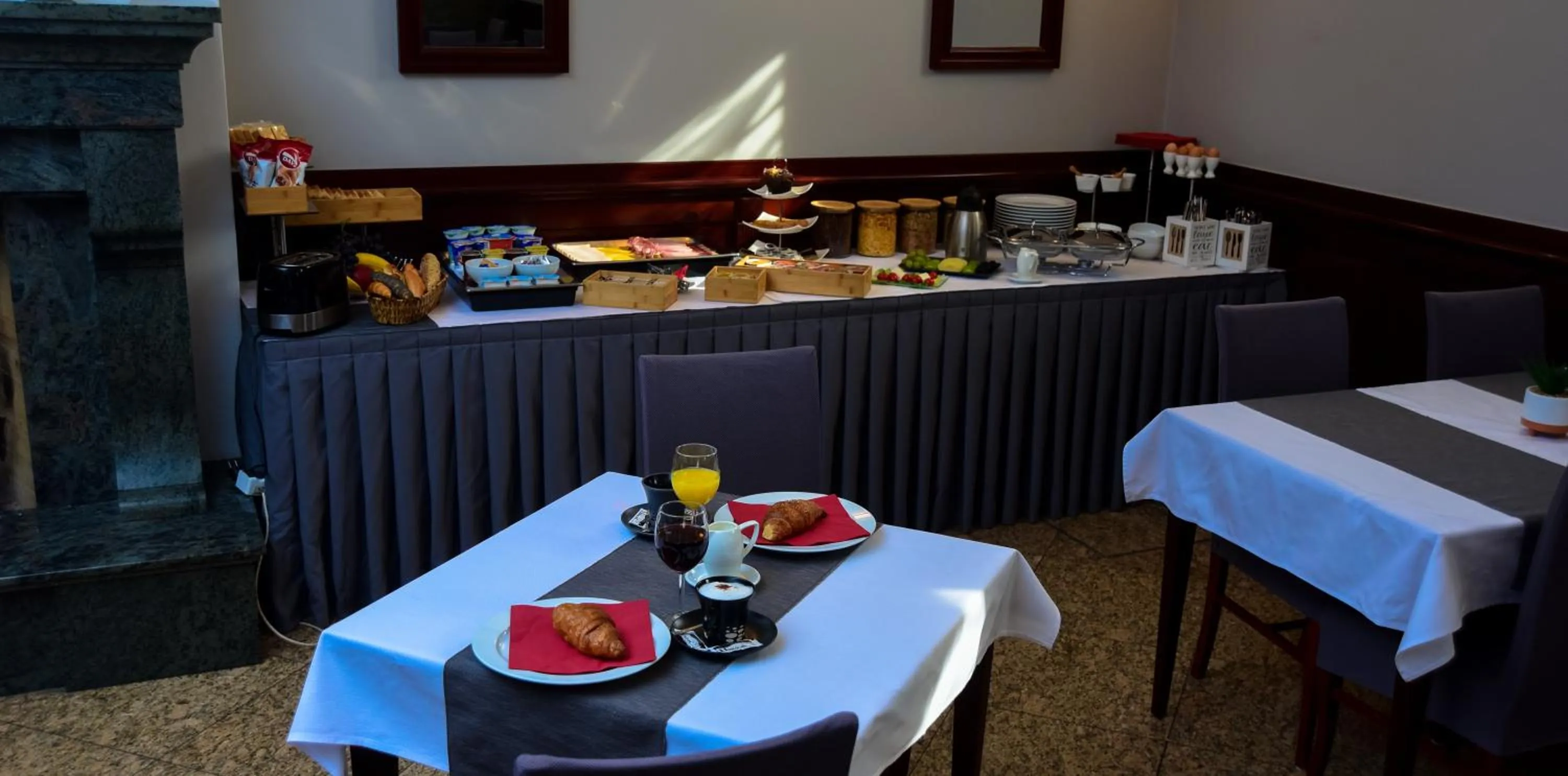 Food and drinks in Hotel Meridijan16