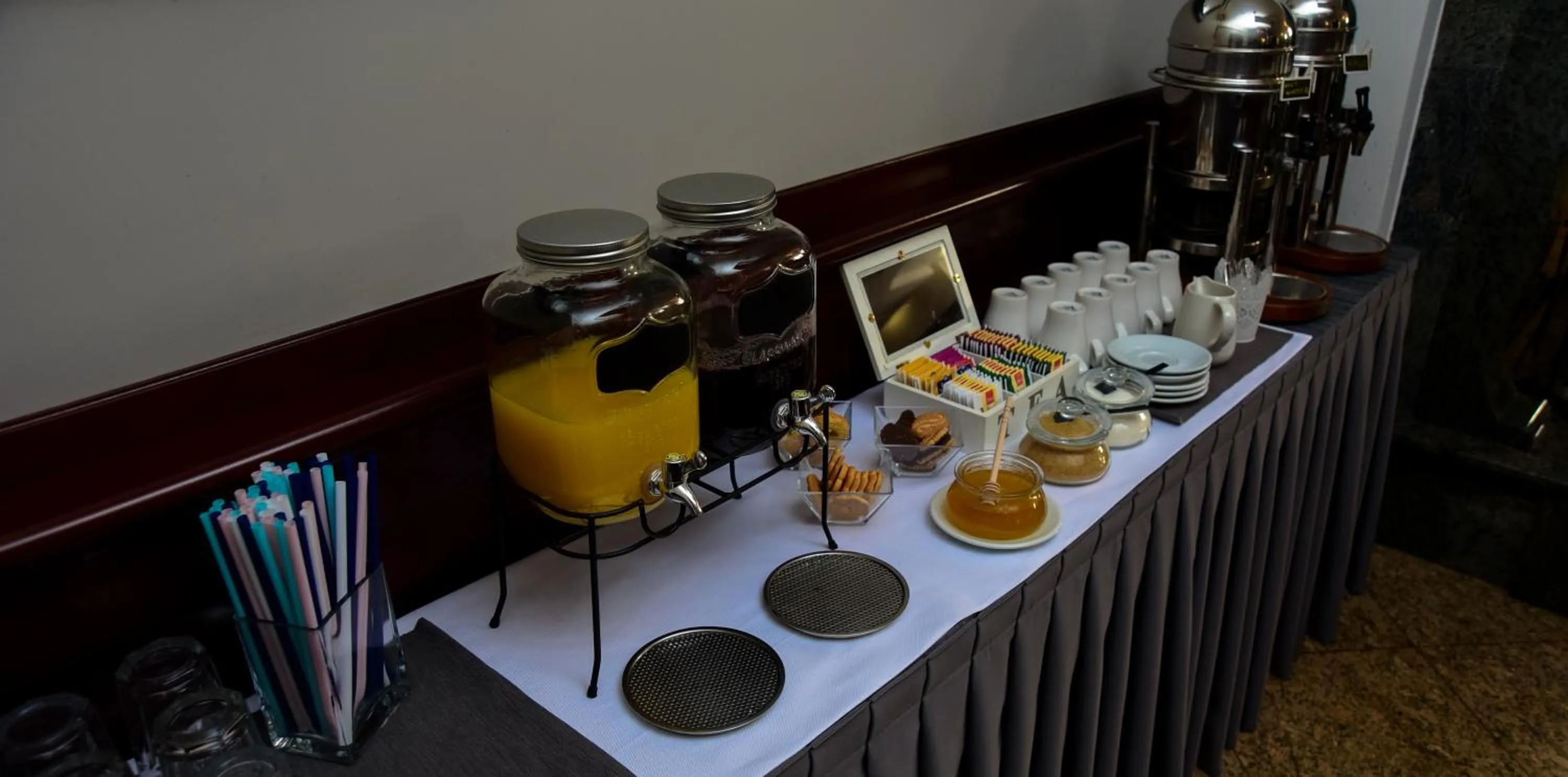 Food and drinks in Hotel Meridijan16