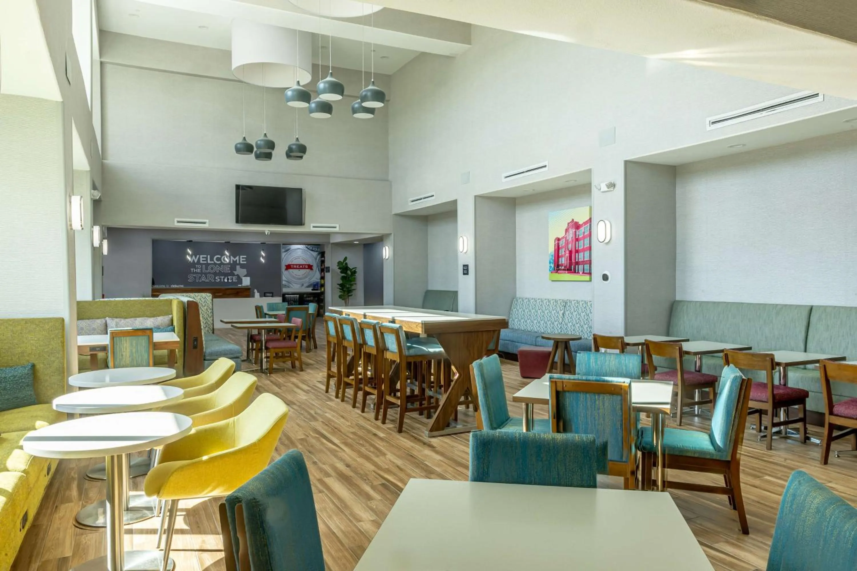 Lobby or reception in Hampton Inn & Suites Cleburne