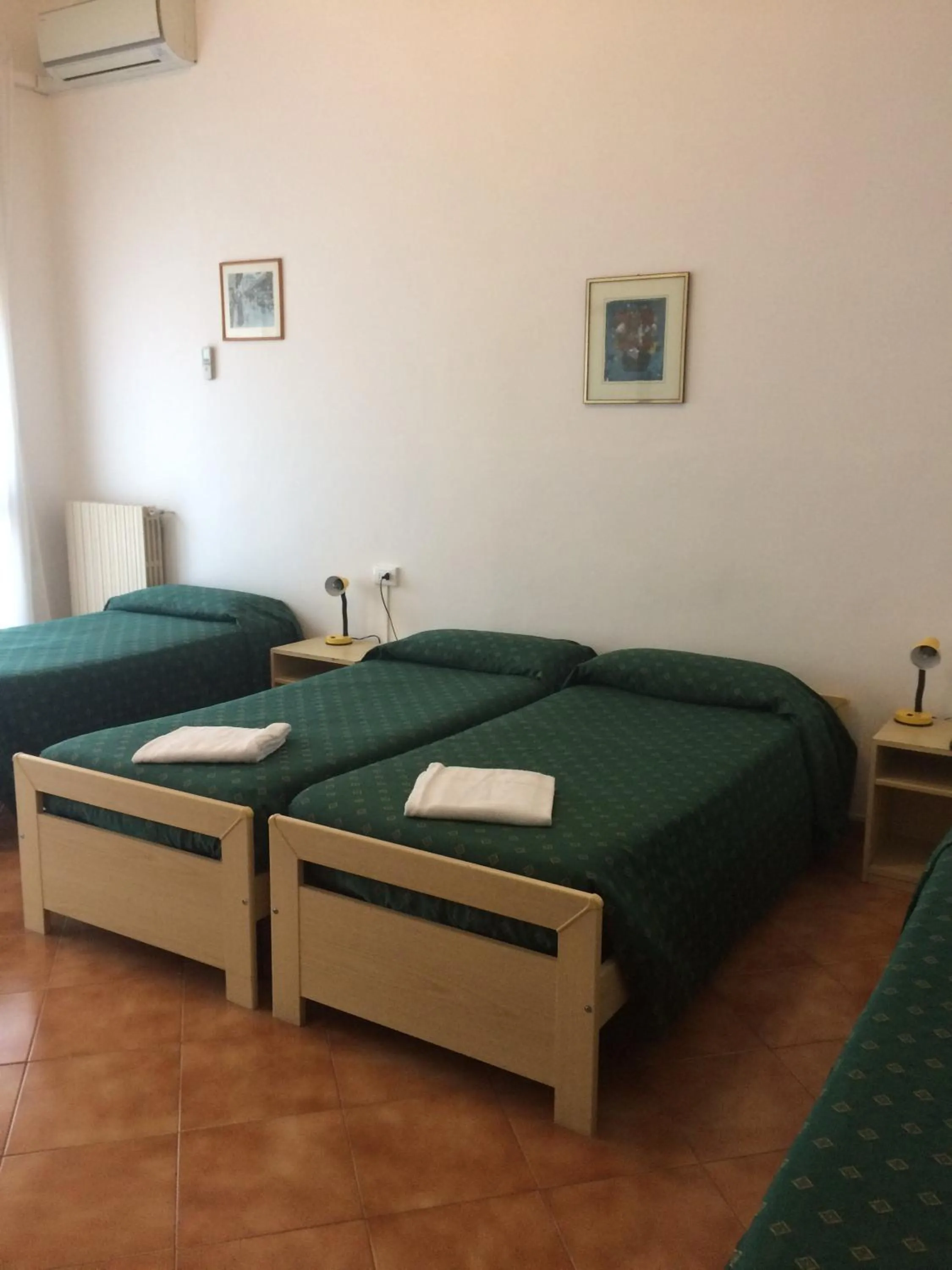 Bedroom, Bed in Hotel Bodoni