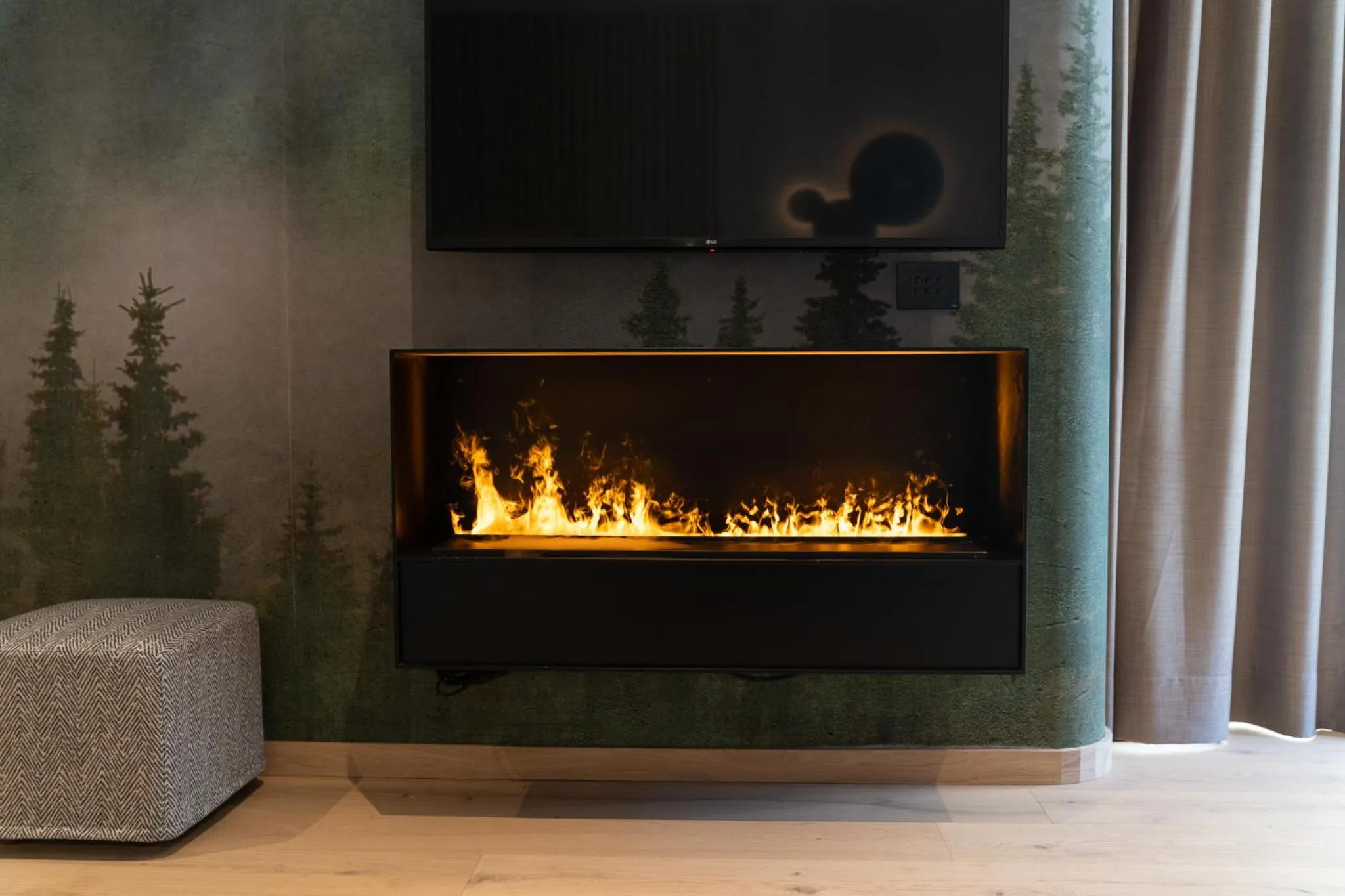 flat iron in Latemar - Hotel Suites Spa