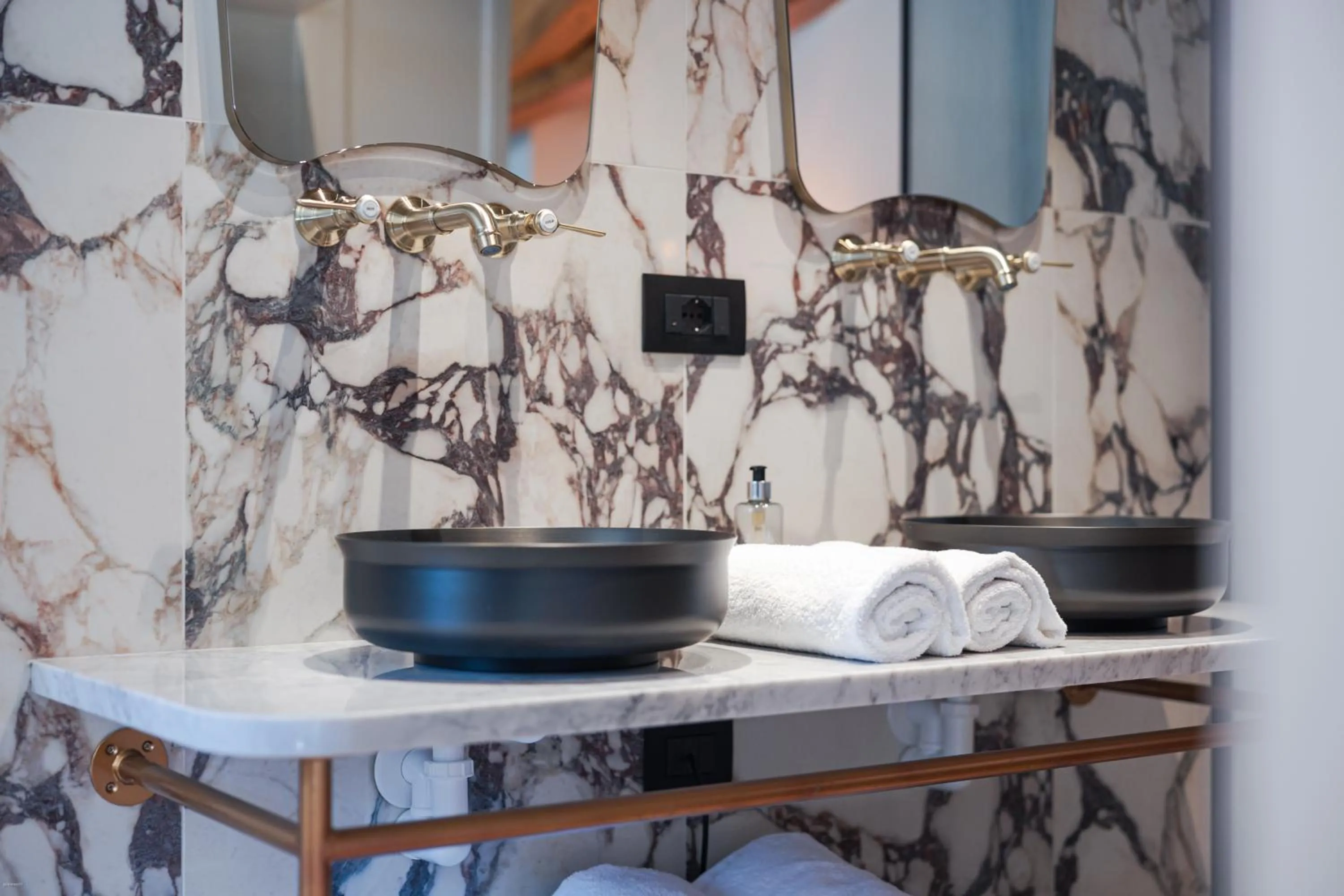 towels in Latemar - Hotel Suites Spa