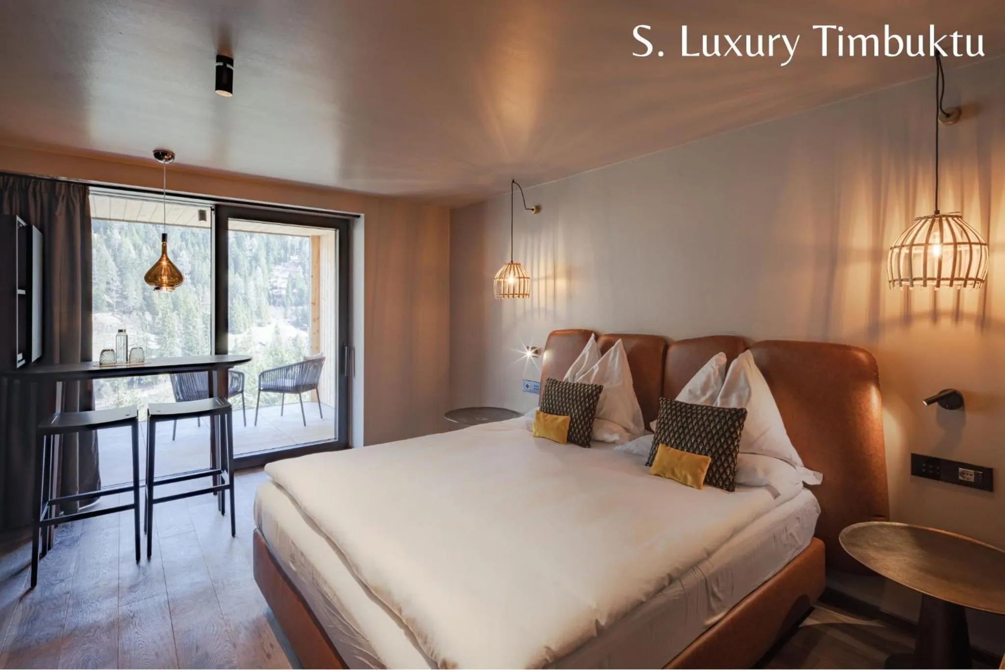 Bedroom, Bed in Latemar - Hotel Suites Spa