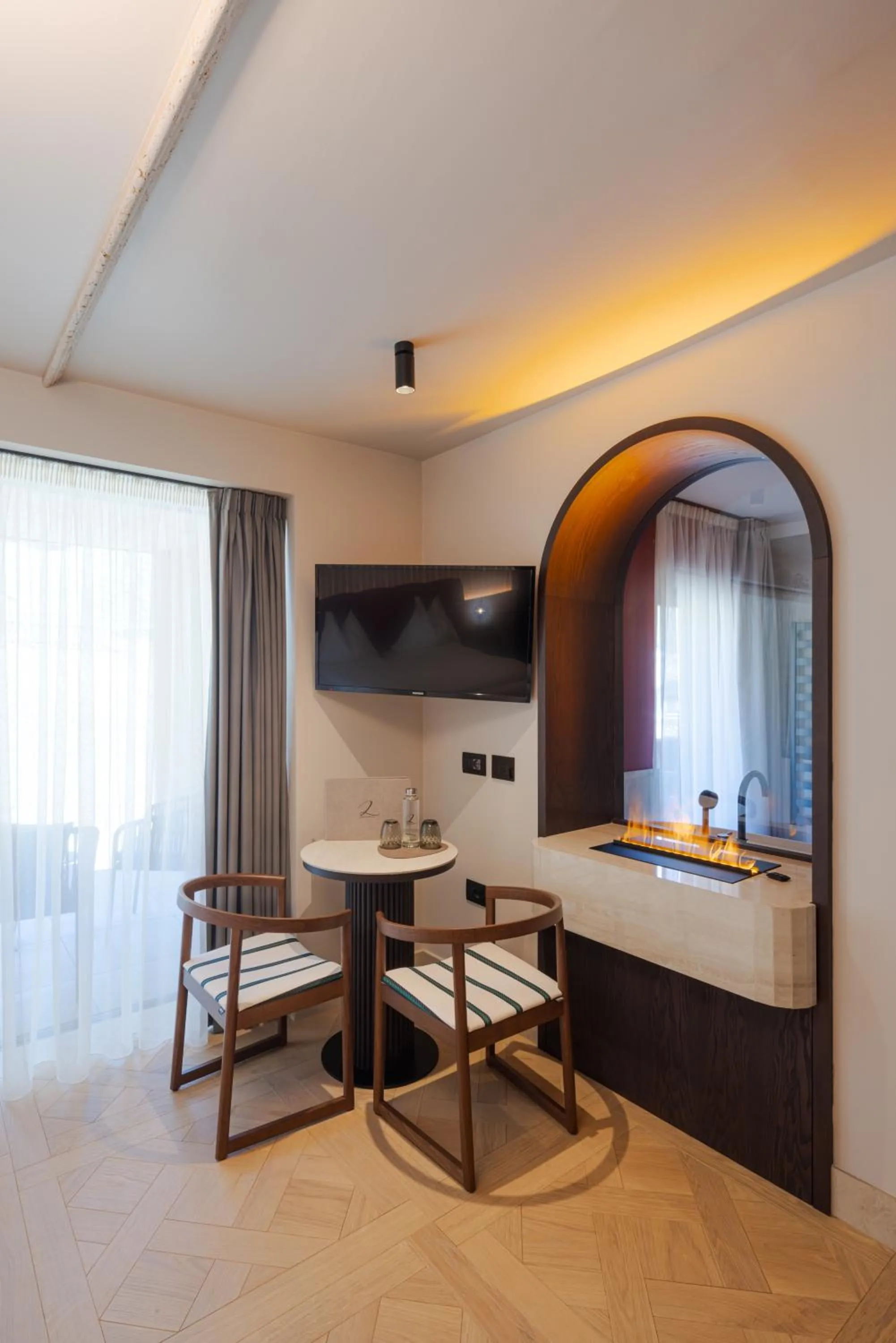 Seating area in Latemar - Hotel Suites Spa