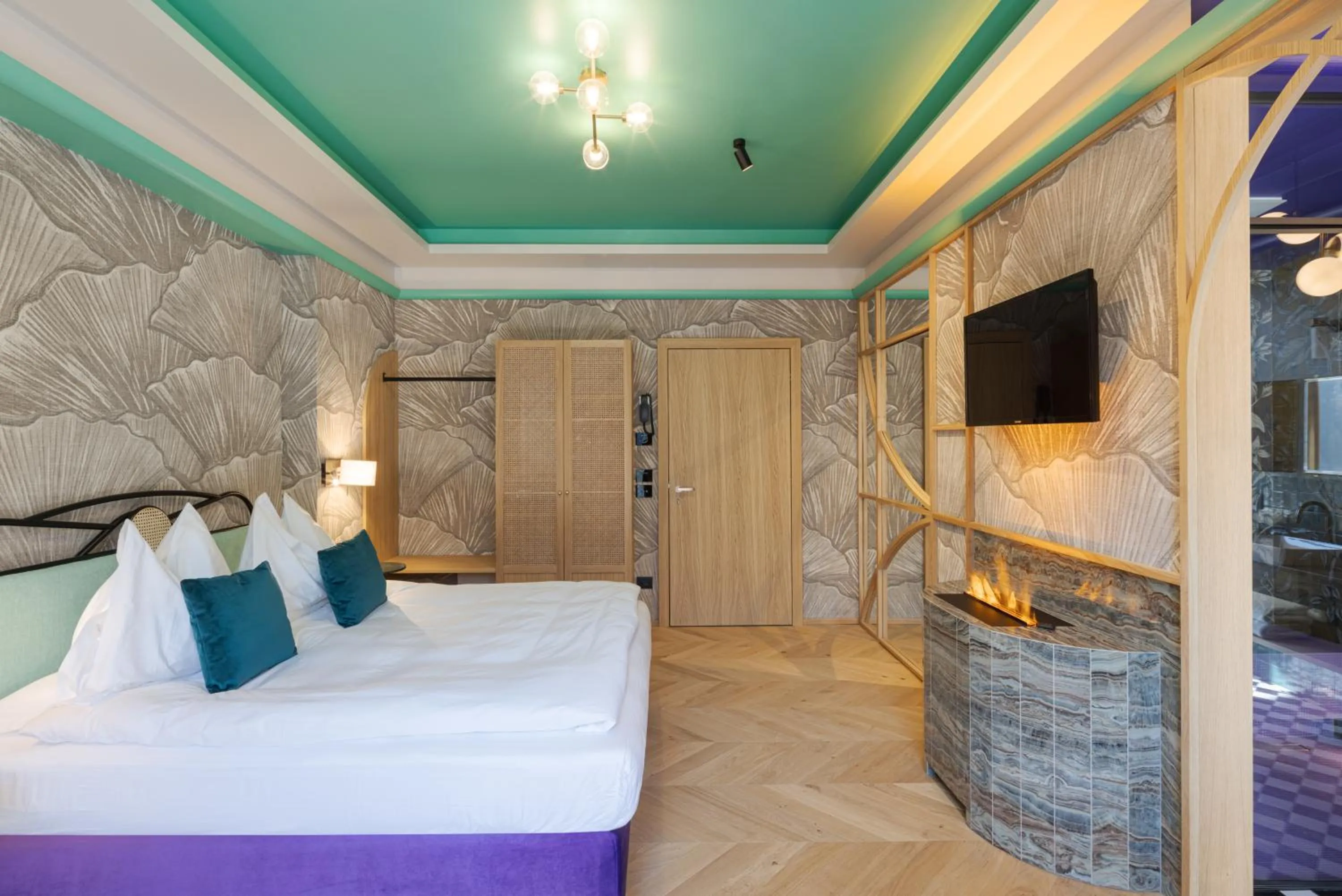 Bed in Latemar - Hotel Suites Spa