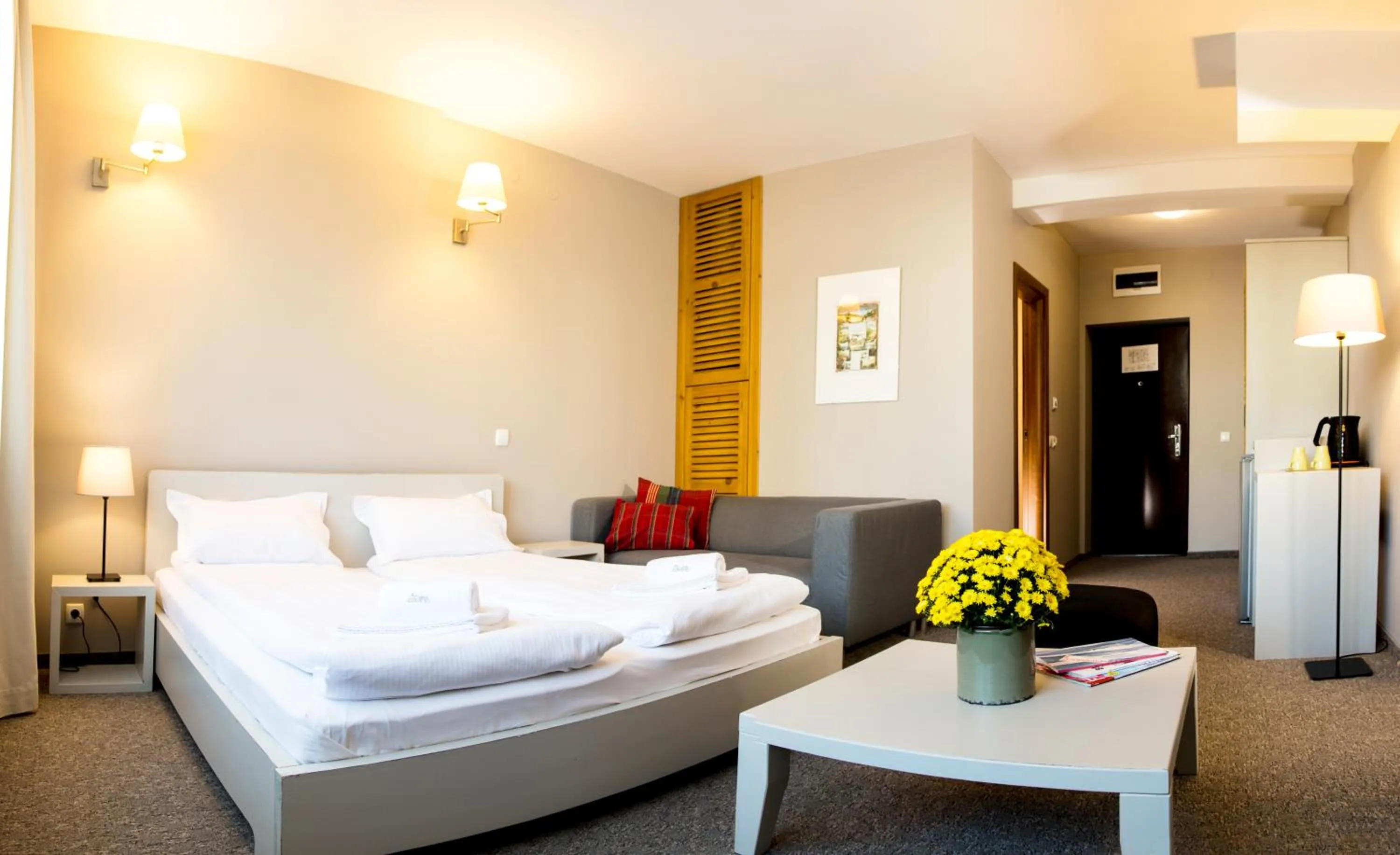 Photo of the whole room, Bed in White Lavina - Ski, Bike, Hike