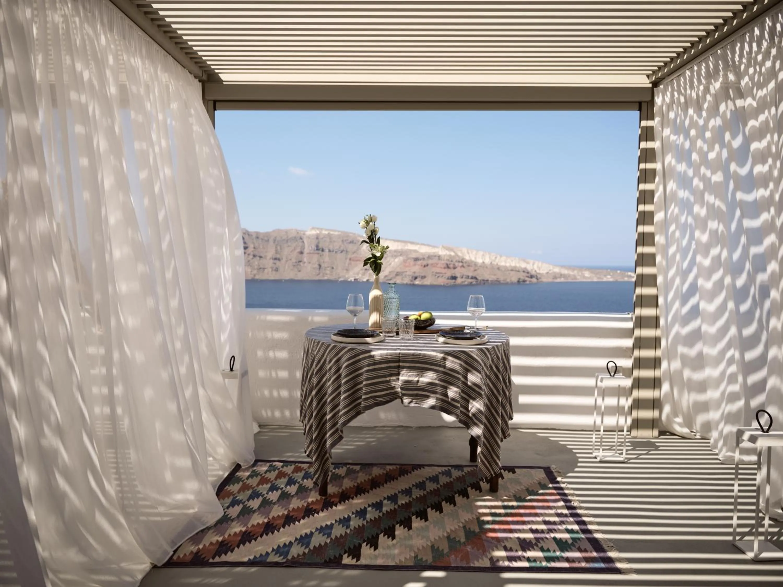 Property building in Esperas