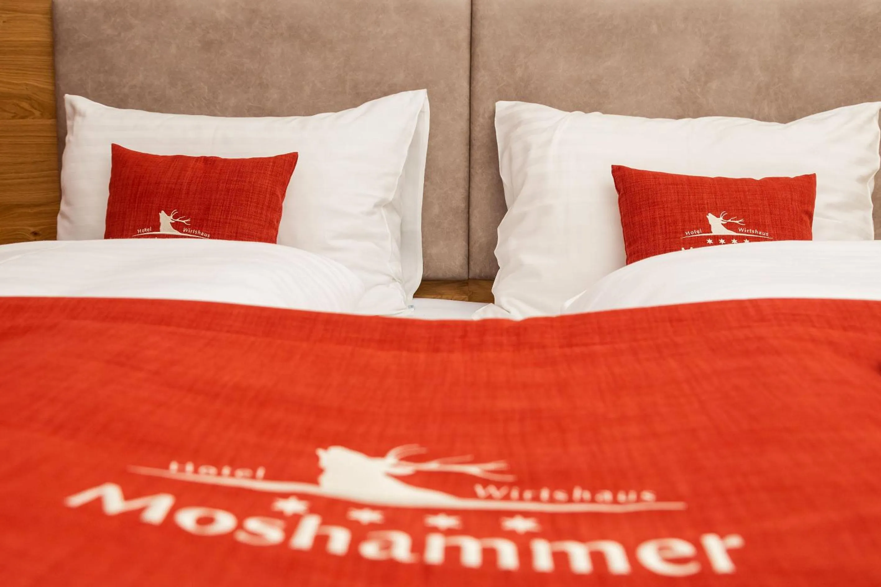 Photo of the whole room, Bed in Landhotel Moshammer