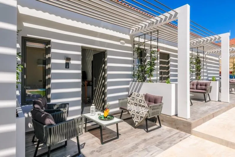 Balcony/Terrace in Sunny Garden Hotel