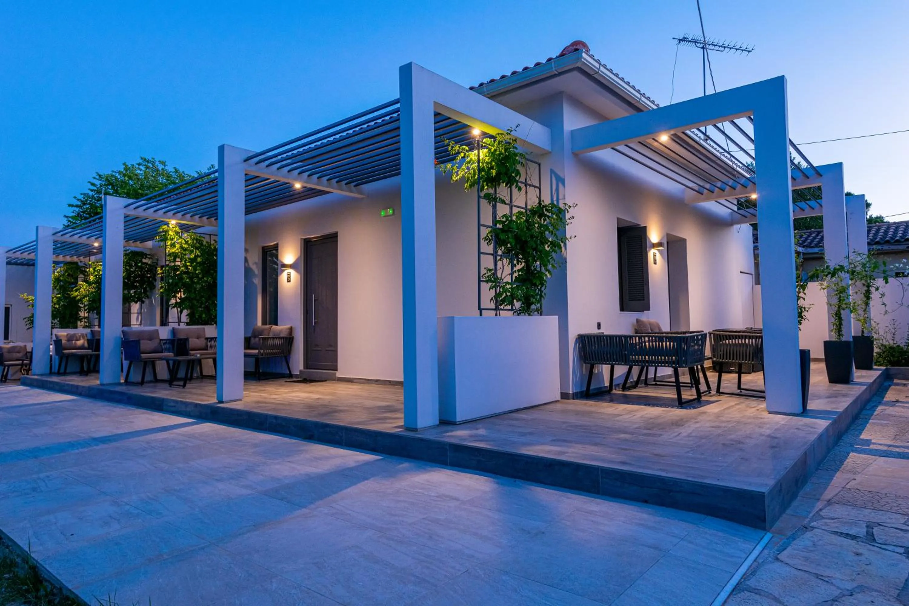 Balcony/Terrace in Sunny Garden Hotel