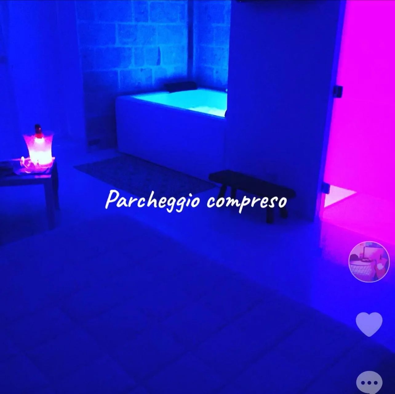 Swimming pool in Recinto antico Sweet Rooms