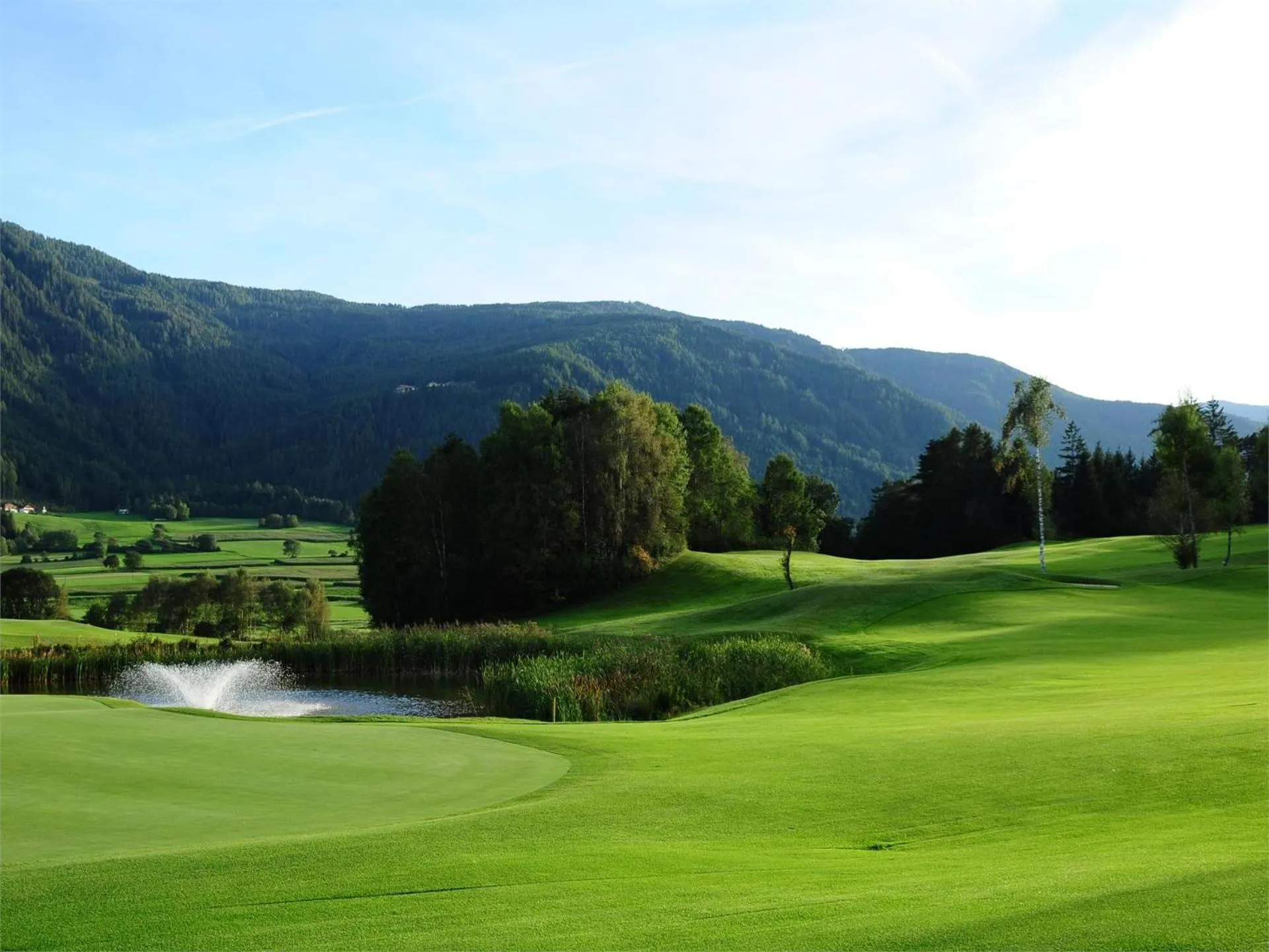 Golfcourse in Hotel Weiher Green Lake