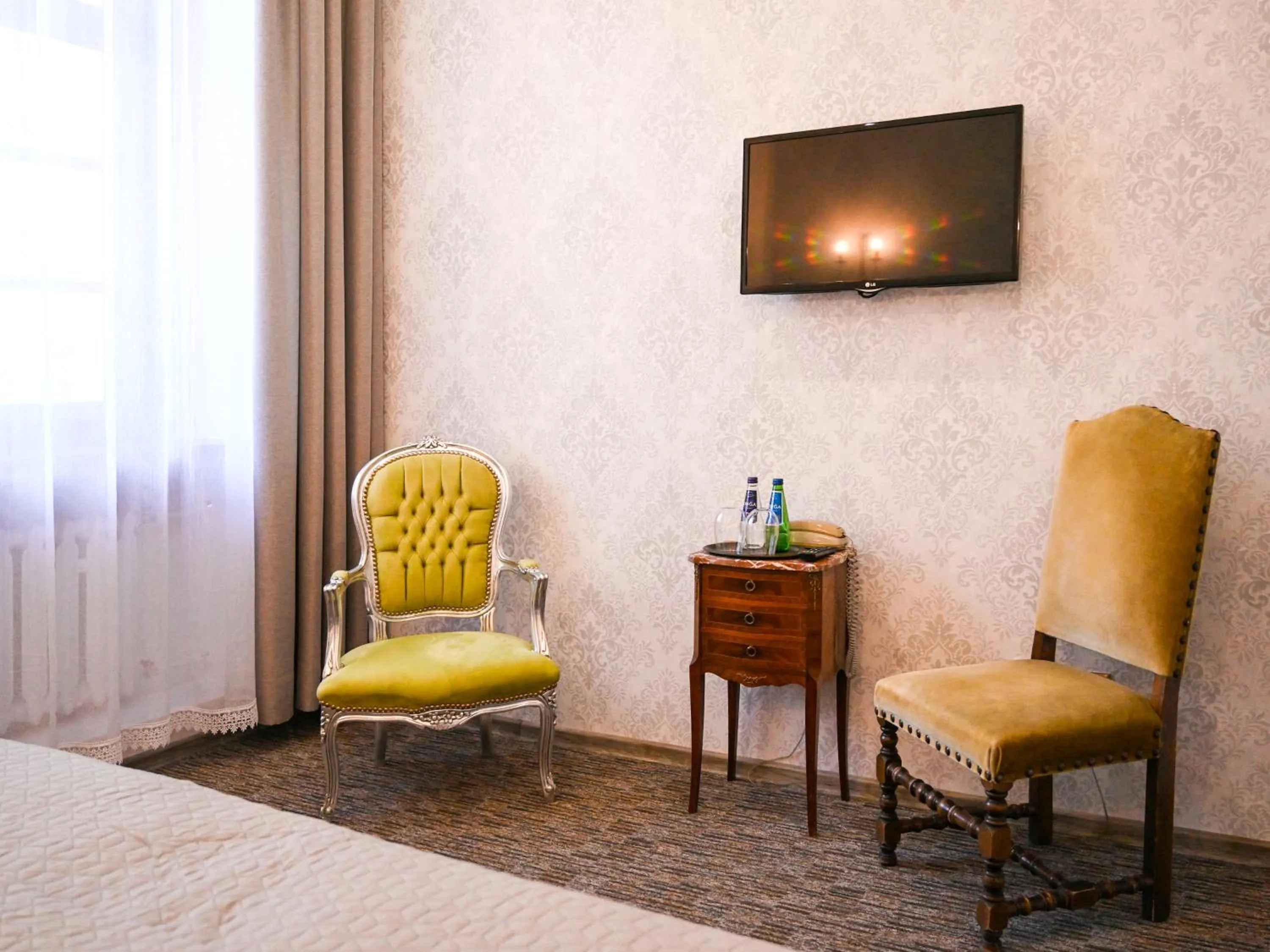 Communal lounge/ TV room, Bed in Zamek w Krokowej