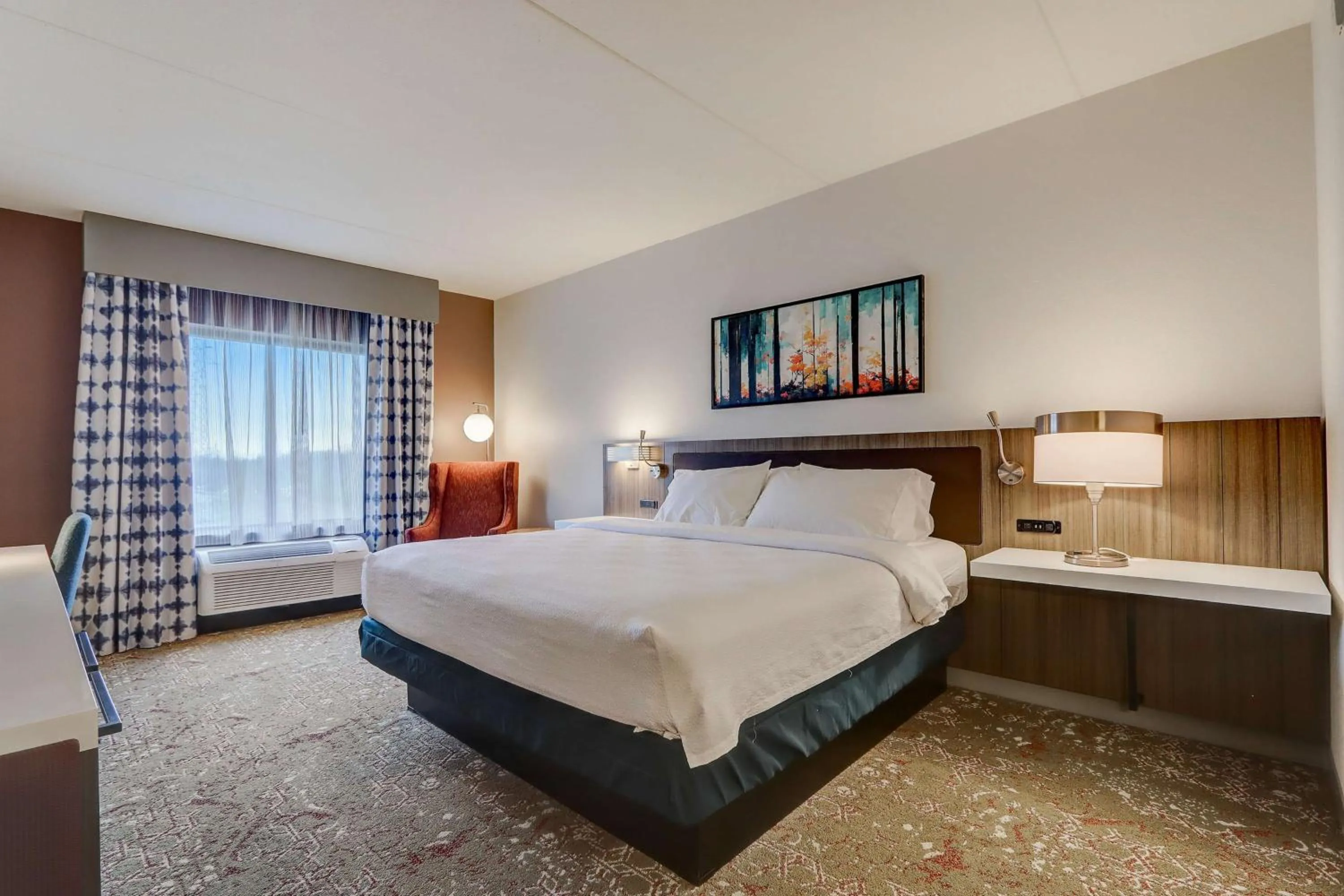 Bed in Hilton Garden Inn Indianapolis Northwest