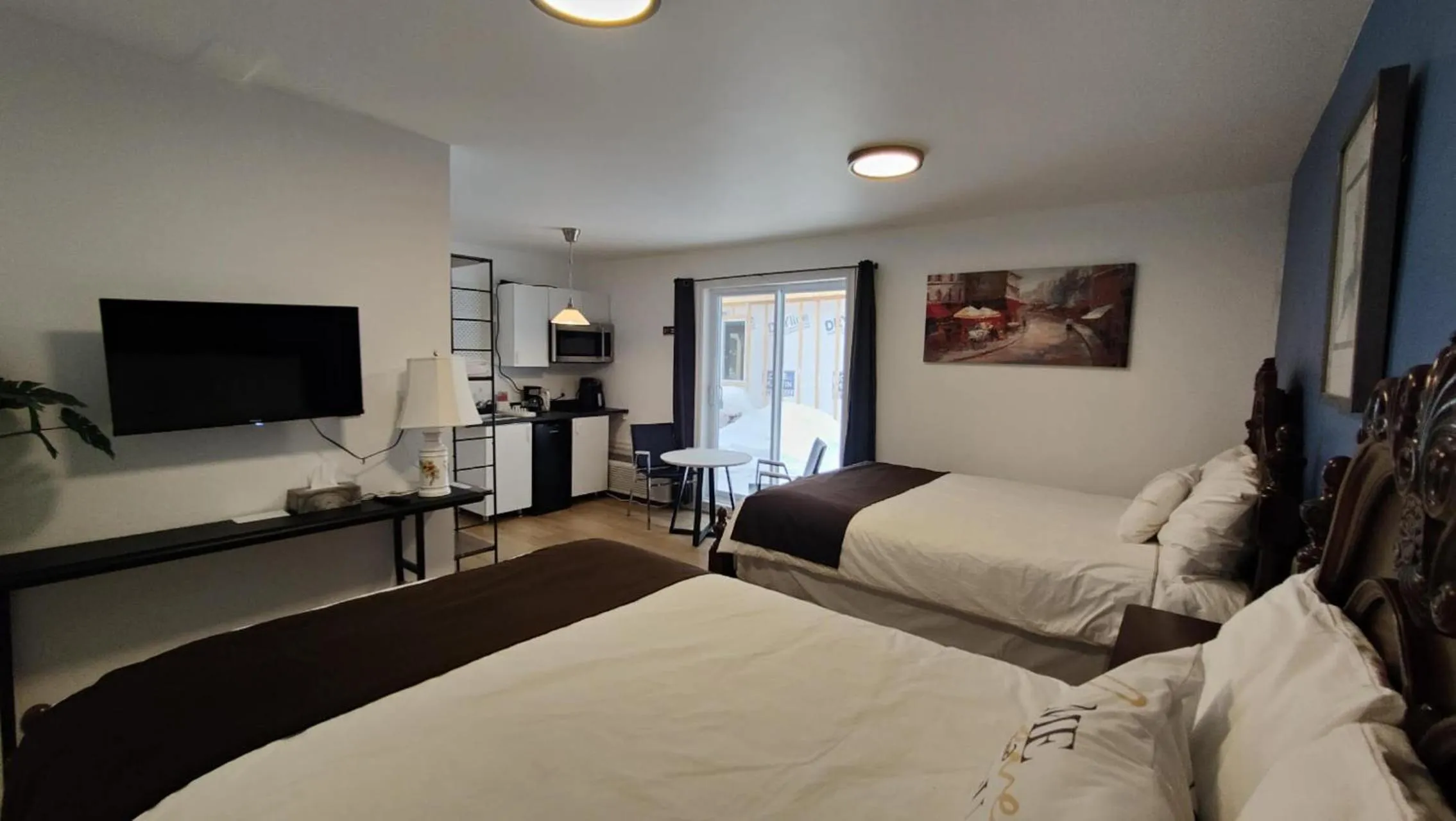 Bed in Motel Le Radisson de Val-David