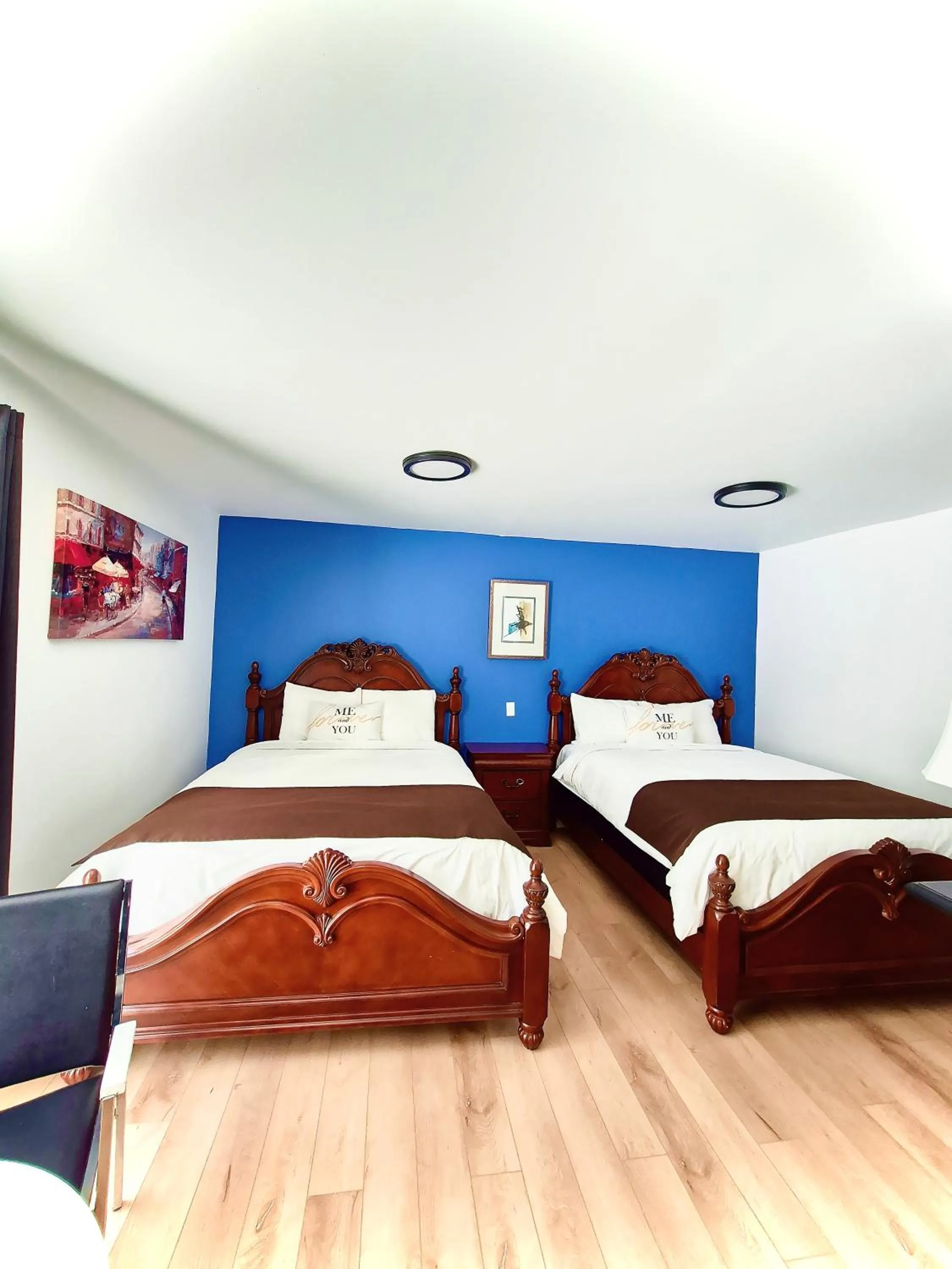 Bed in Motel Le Radisson de Val-David