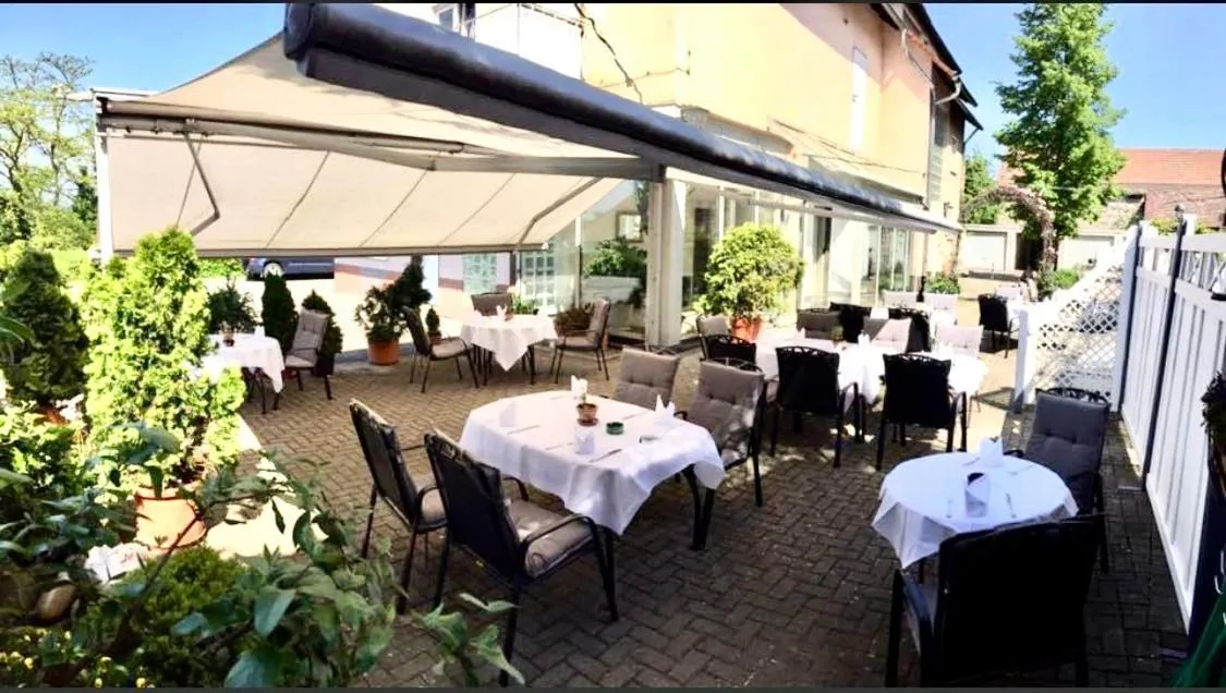 Patio in Hotel Krone