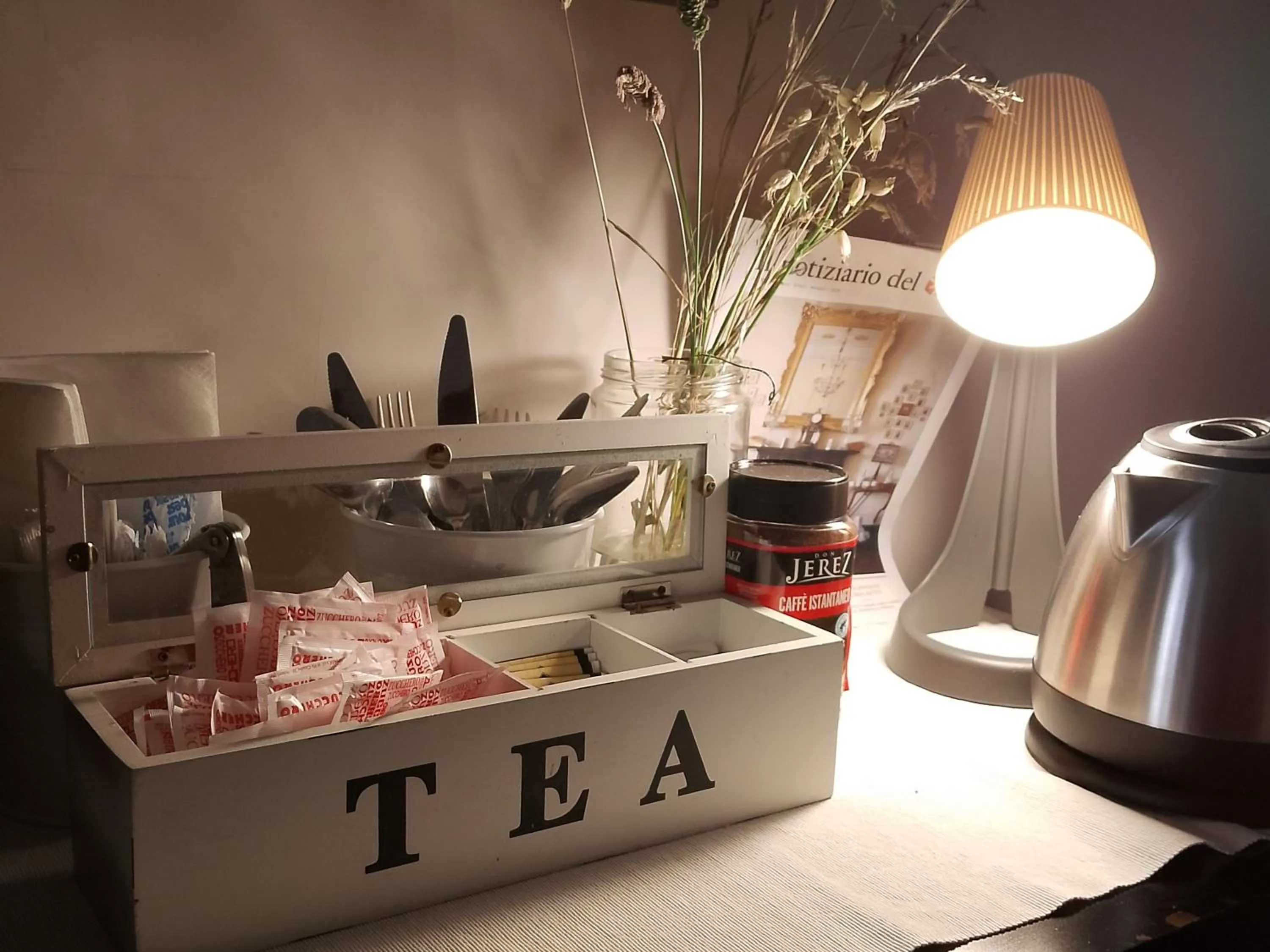 Coffee/tea facilities in Vecchio Treno guest house