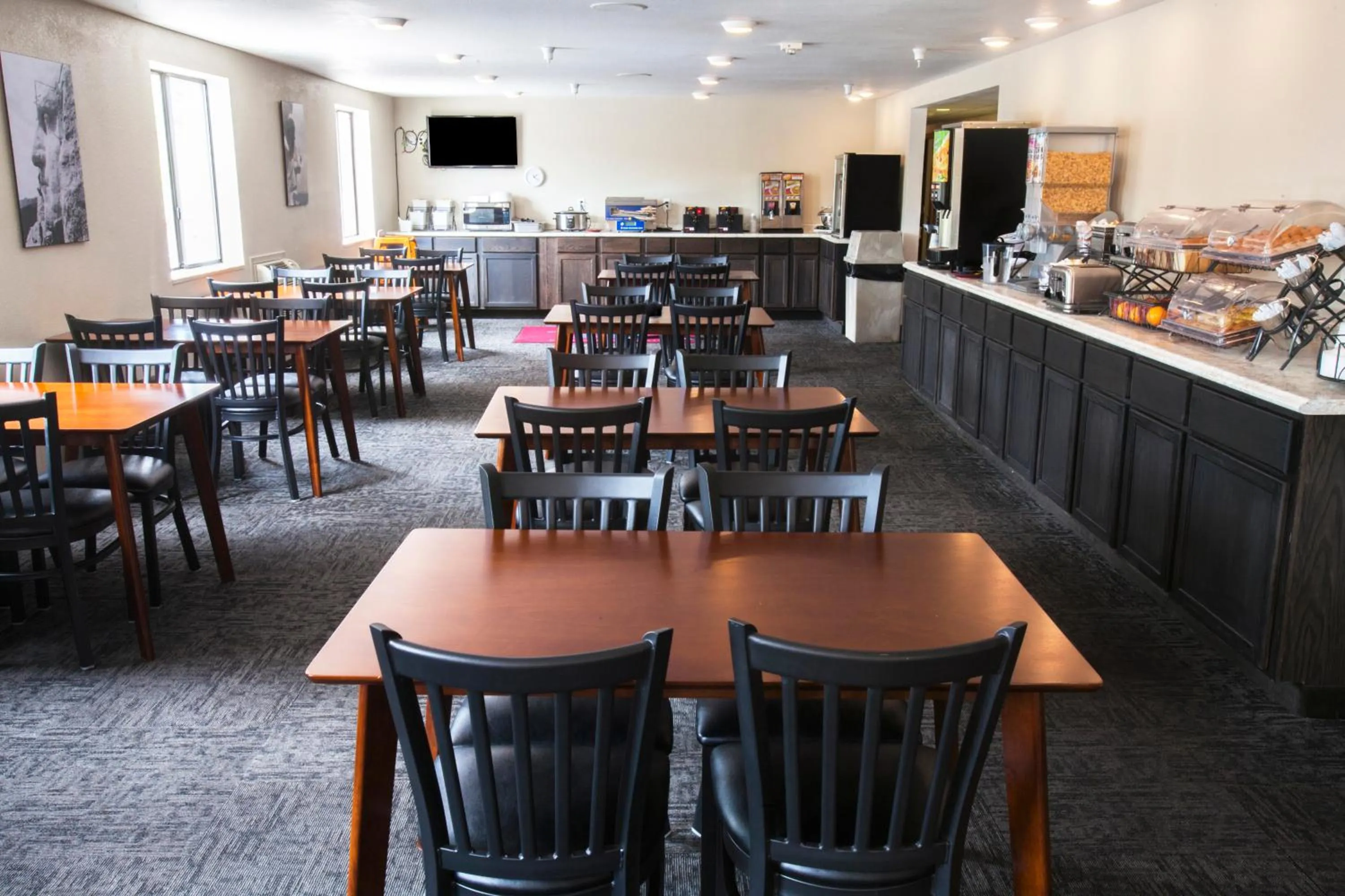 Breakfast in Baymont by Wyndham Keystone Near Mt. Rushmore