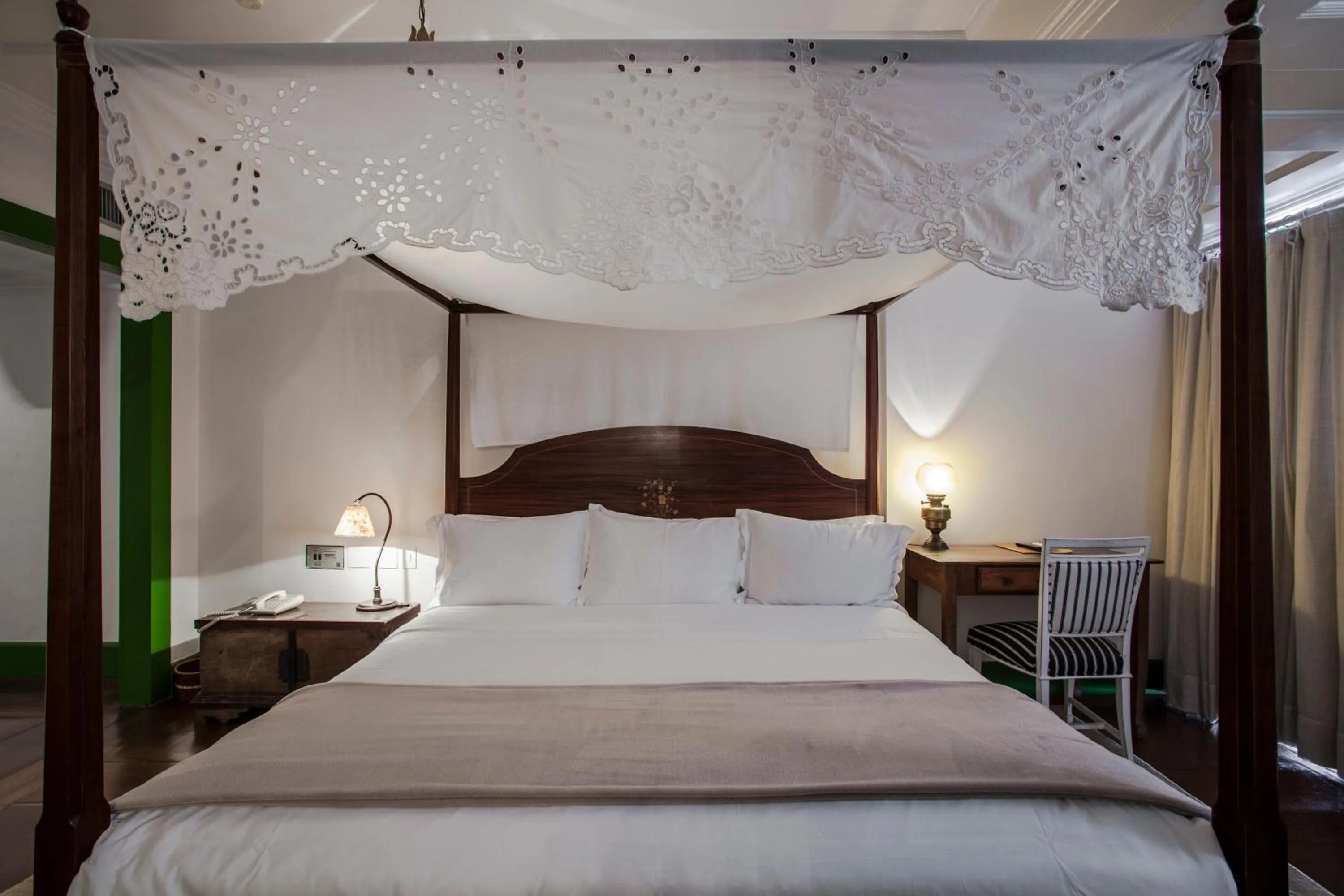 Bed in Hotel Solar do Rosário