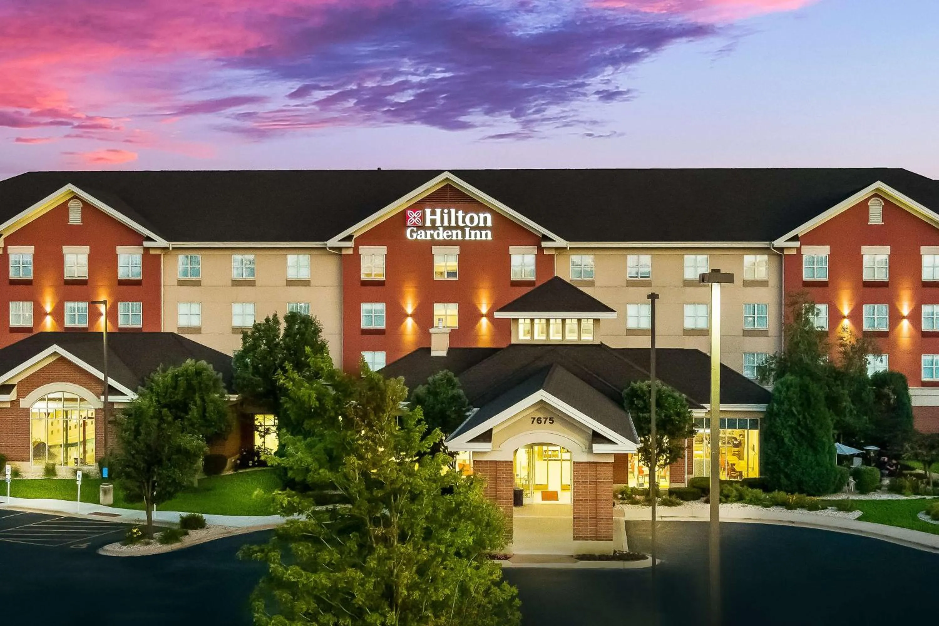 Property building in Hilton Garden Inn Rockford
