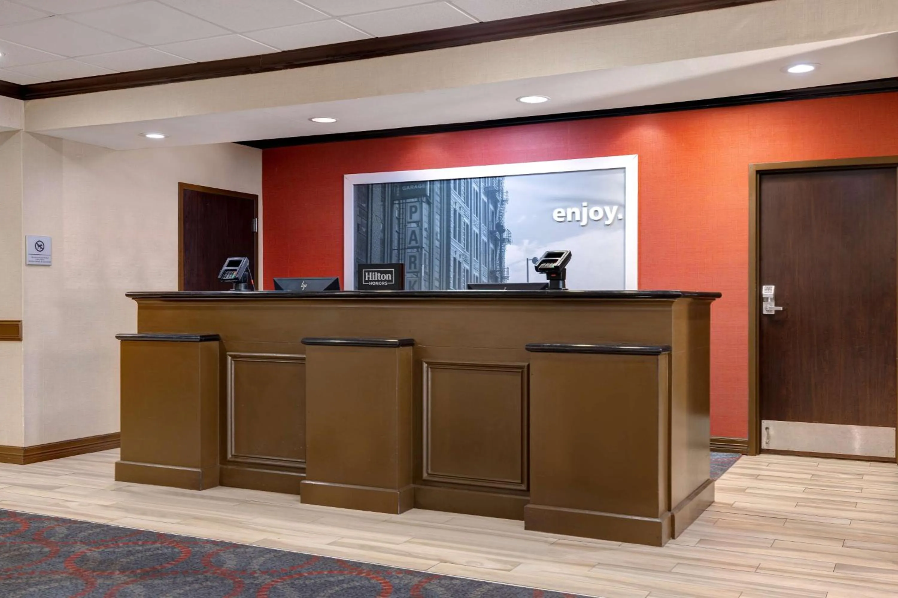 Lobby or reception in Hampton Inn Victoria