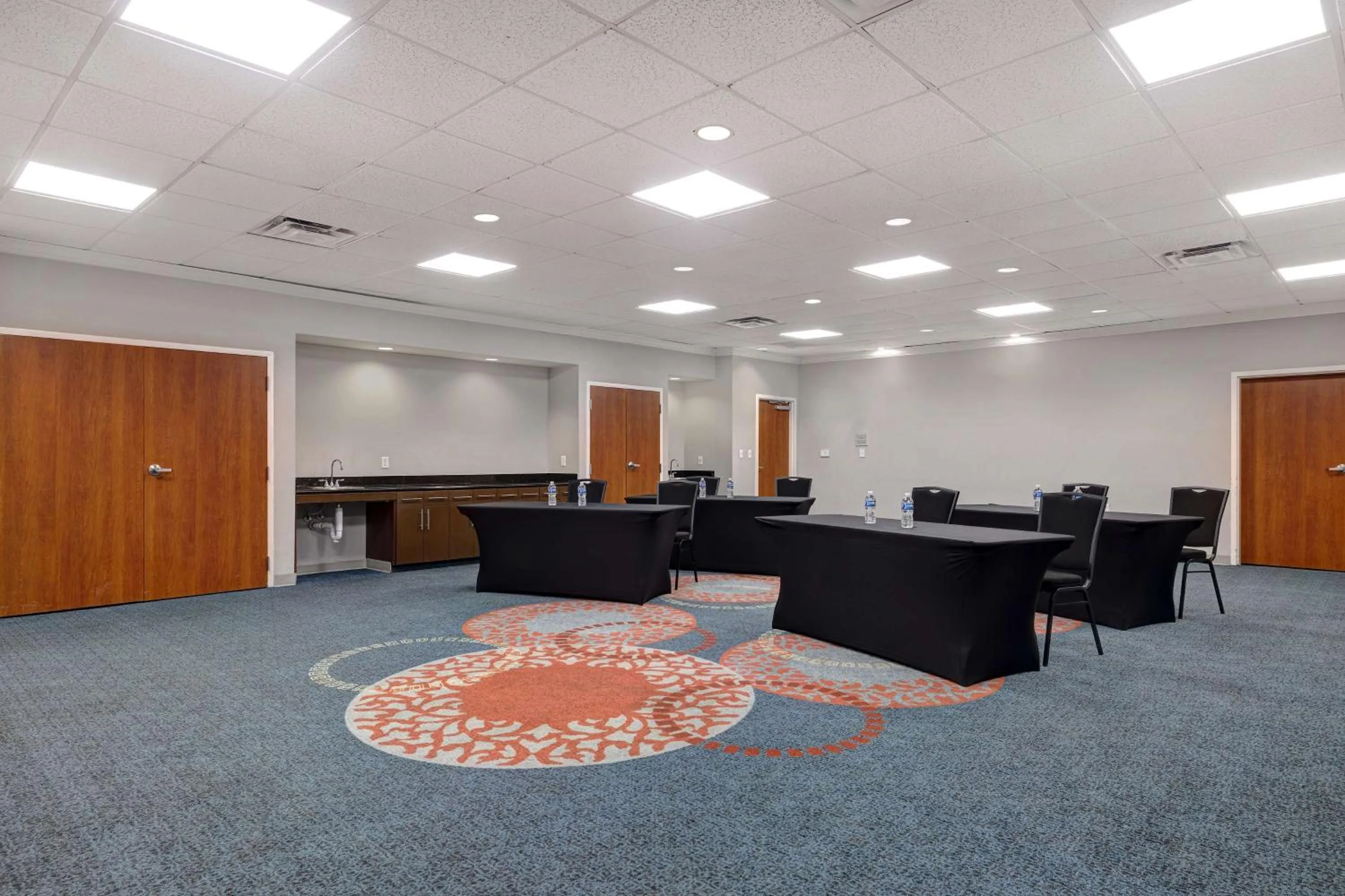 Meeting/conference room in Hampton Inn Victoria