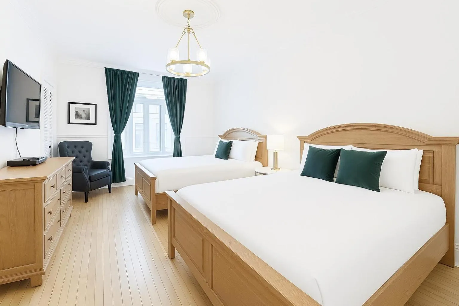 Bedroom, Bed in Hotel Charles-Alexandre - Par Aneyro