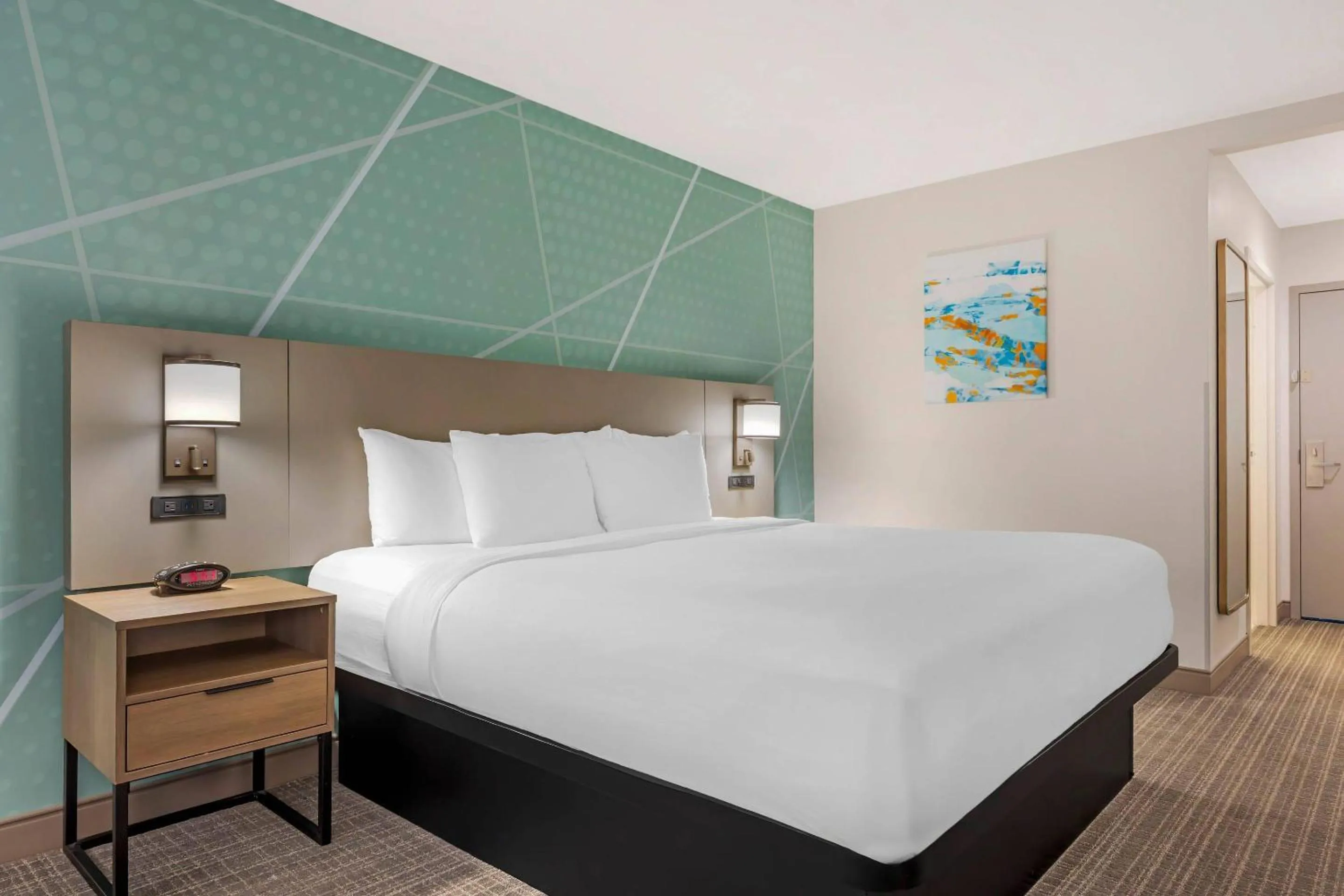 Bedroom, Bed in Comfort Inn Sullivan