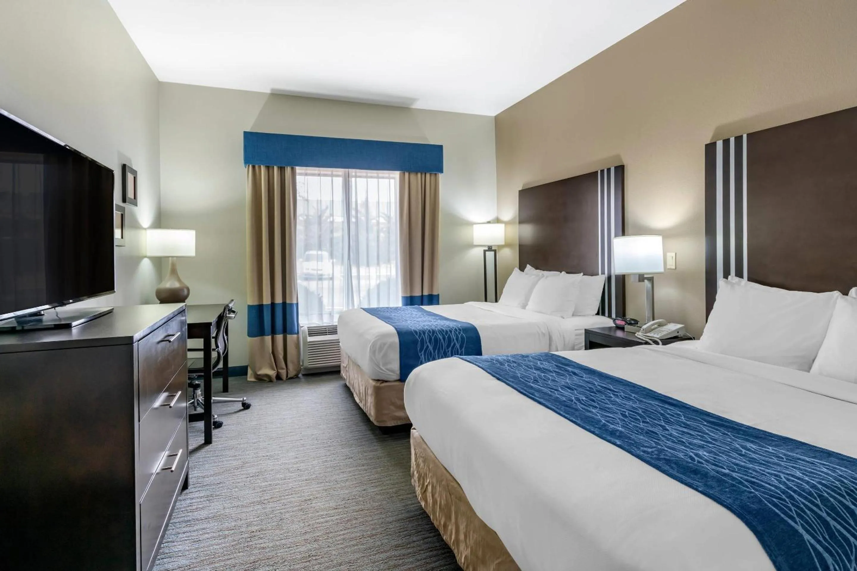 Bedroom, Bed in Comfort Inn