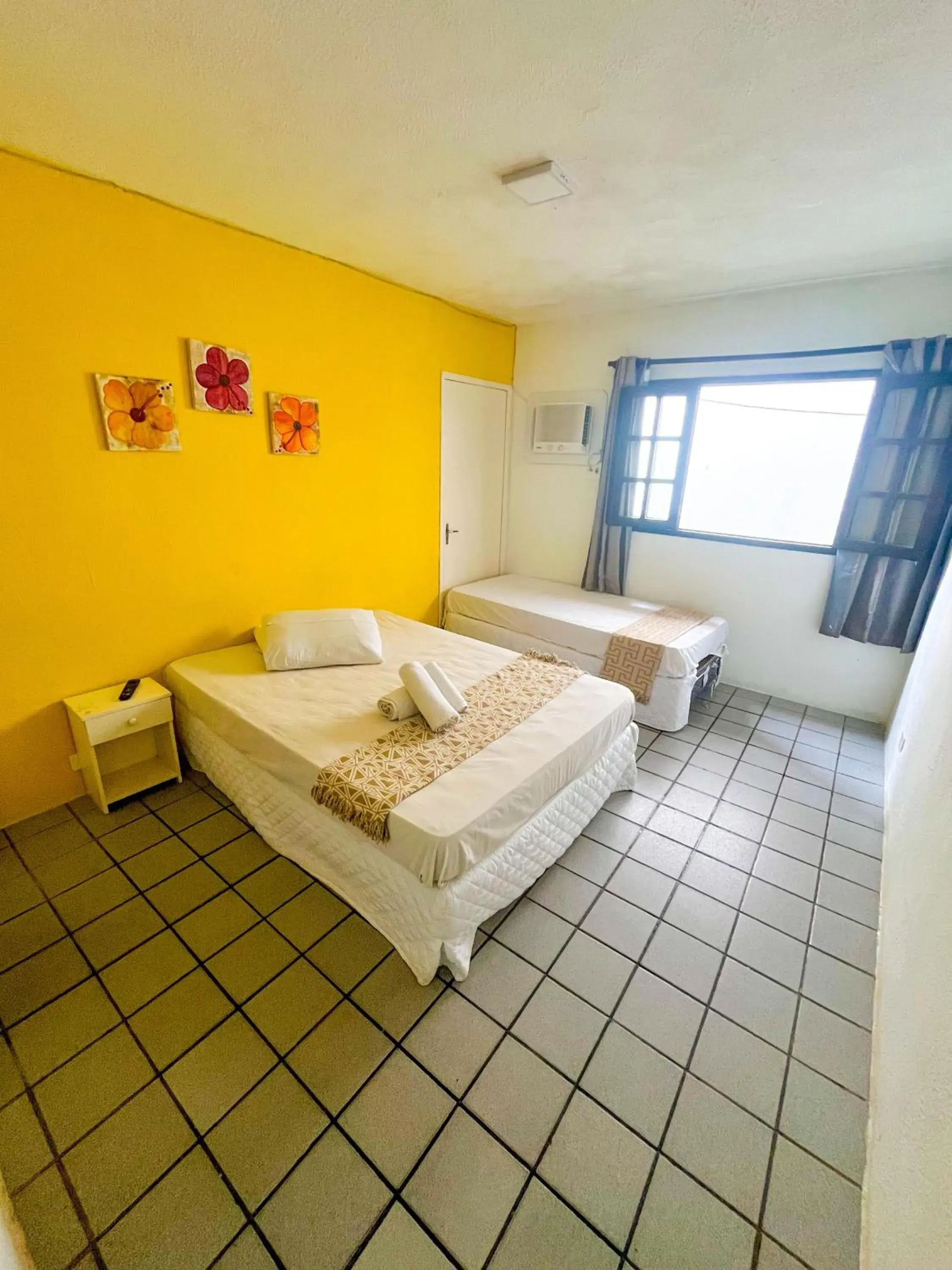 Triple Room in Pousada Pedras do Porto Triple Room in Pousada Pedras do Porto