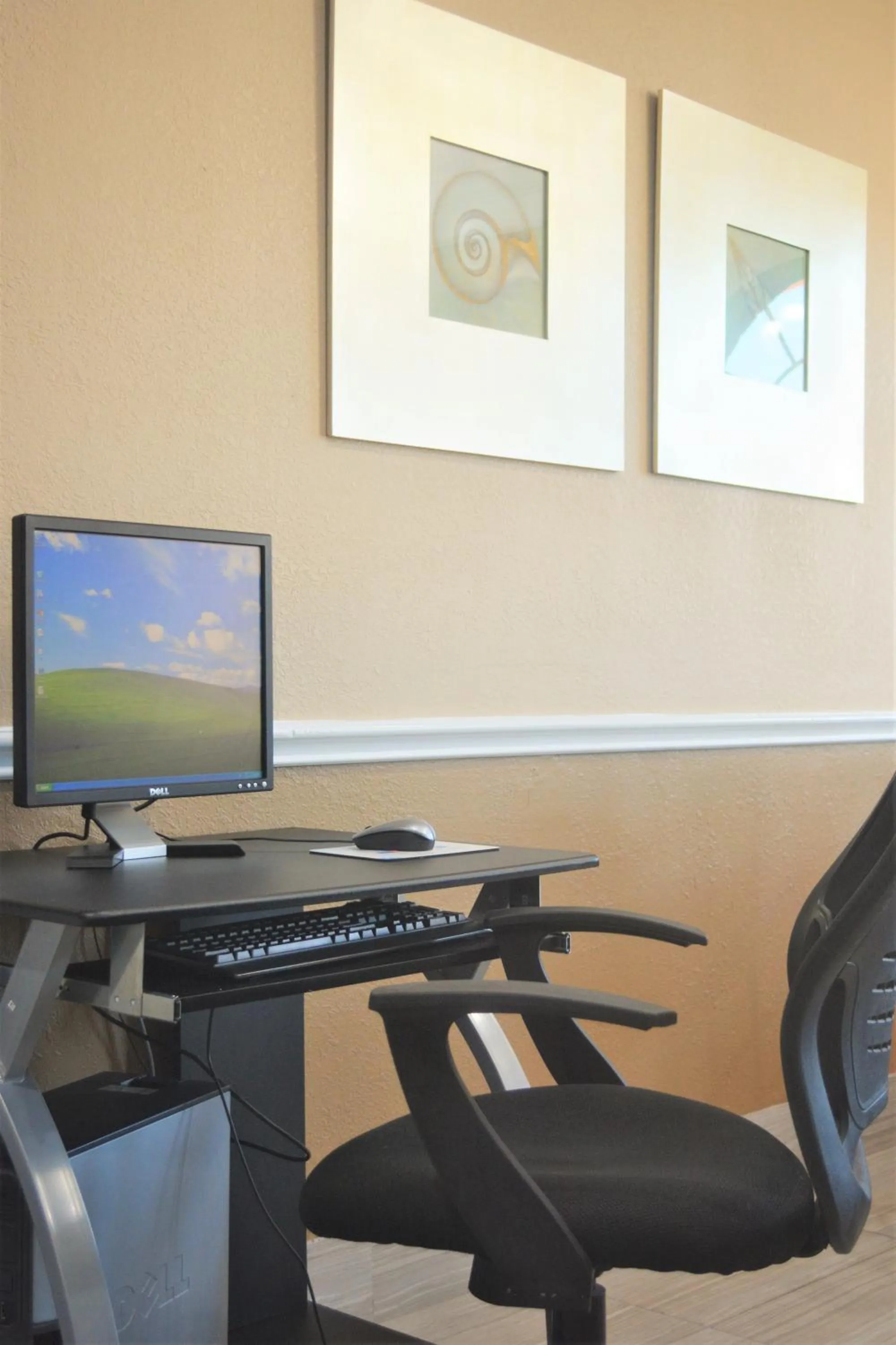 Business facilities in Super 8 by Wyndham Galveston