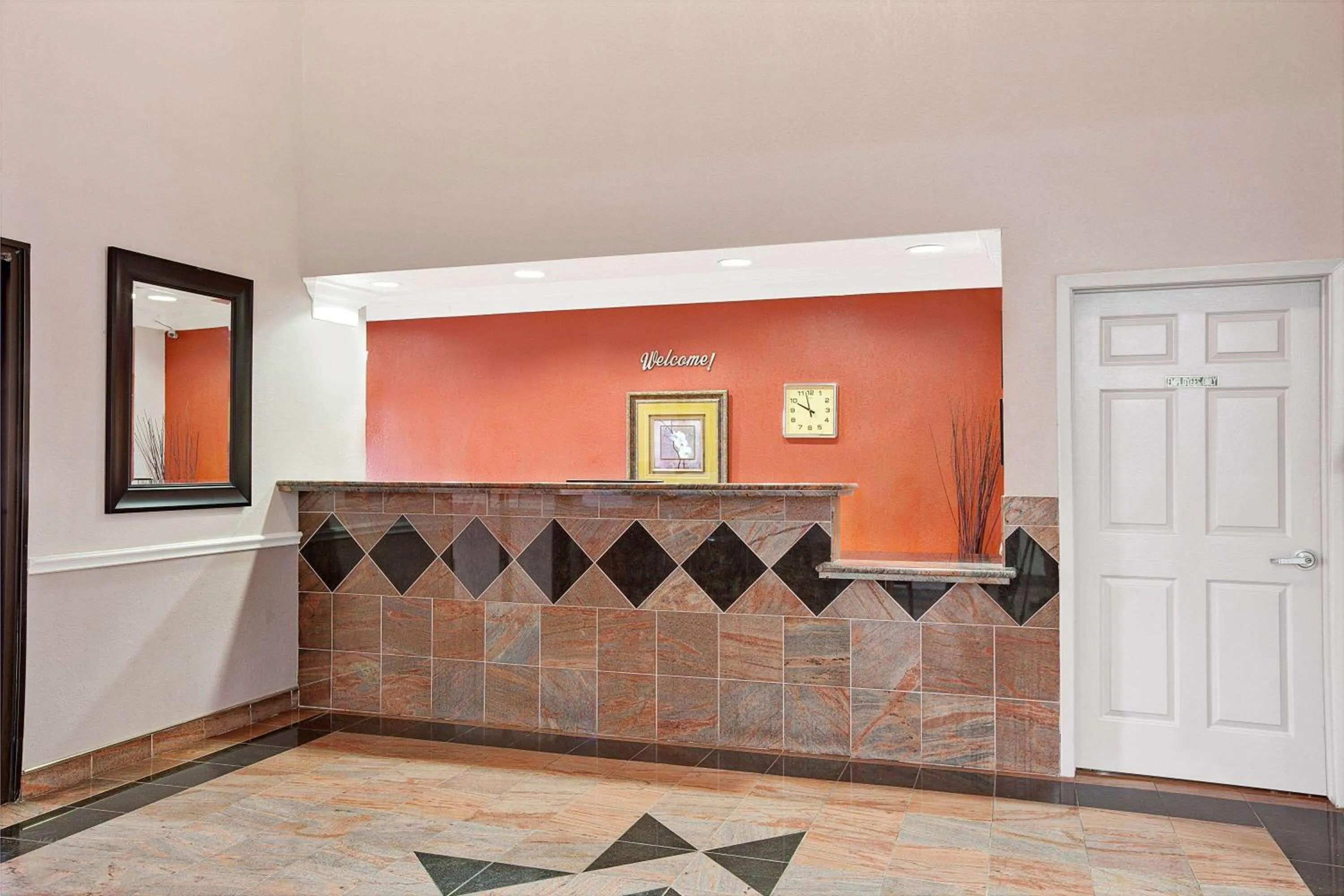 Lobby or reception in Super 8 by Wyndham Galveston