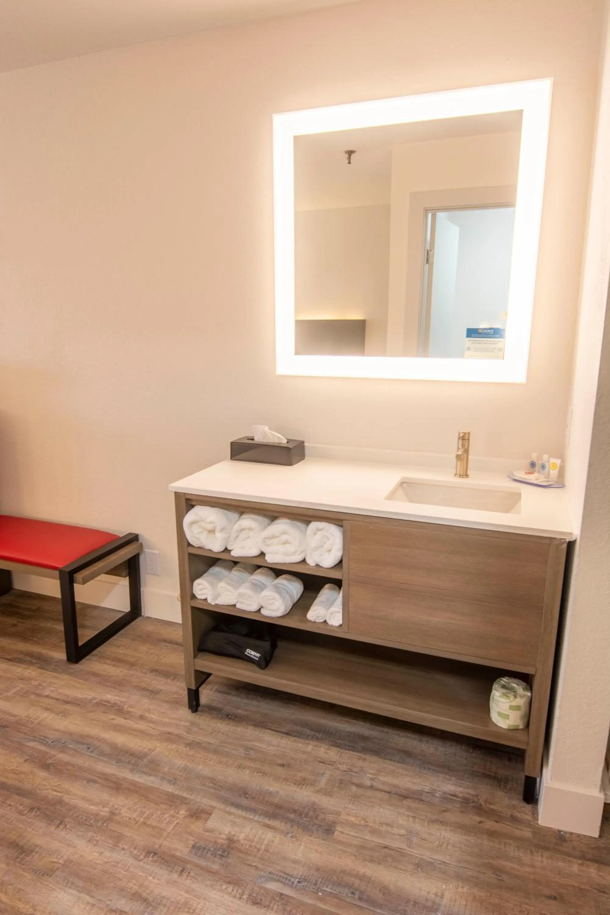 Bathroom in Comfort Inn Battle Mountain - Midway Between Elko and Winnemucca